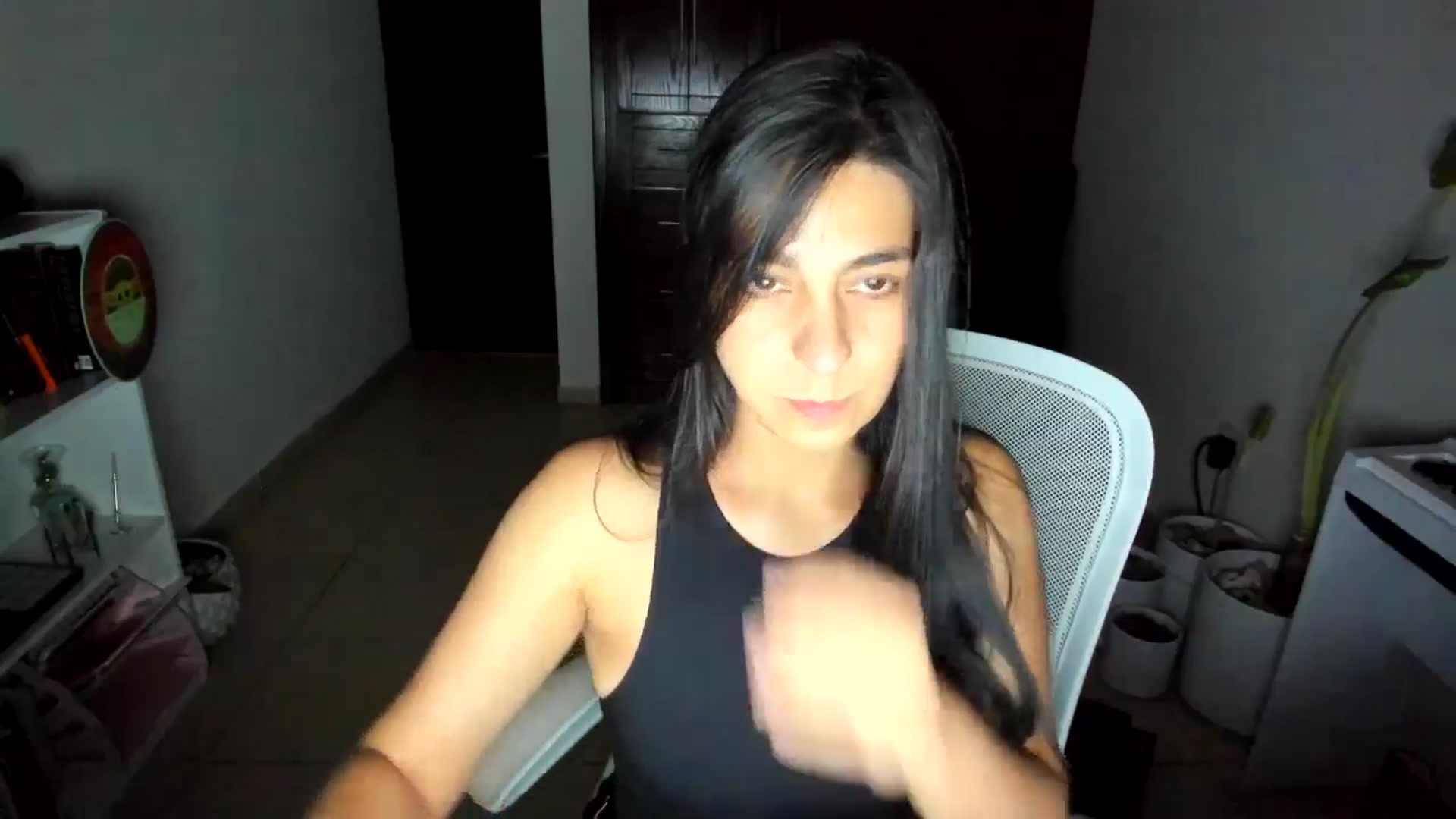 Gallery image thumbnail from anarossanna's myfreecams stream on, 07/18/2025, 03:45 image 9 of 20