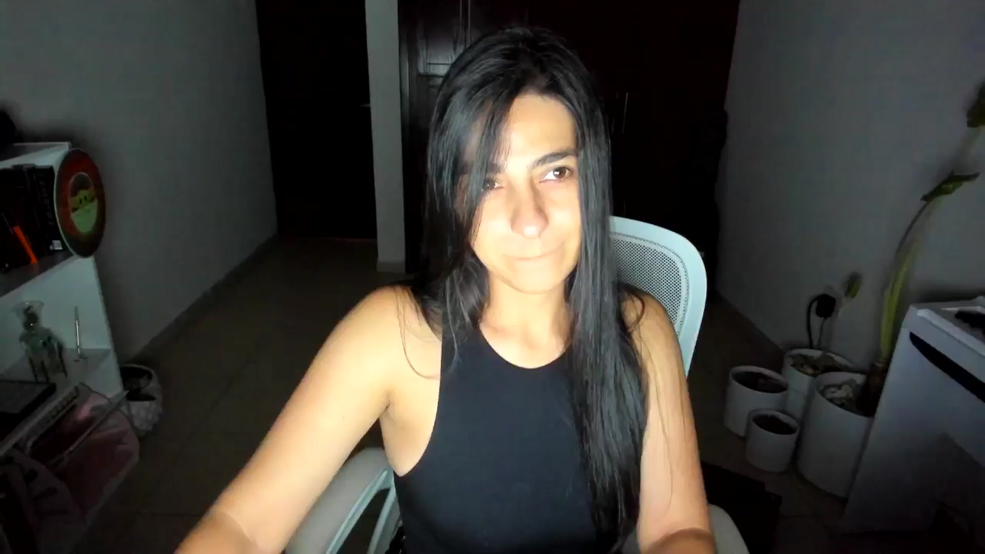 Gallery image thumbnail from anarossanna's myfreecams stream on, 07/18/2025, 03:45 image 13 of 20