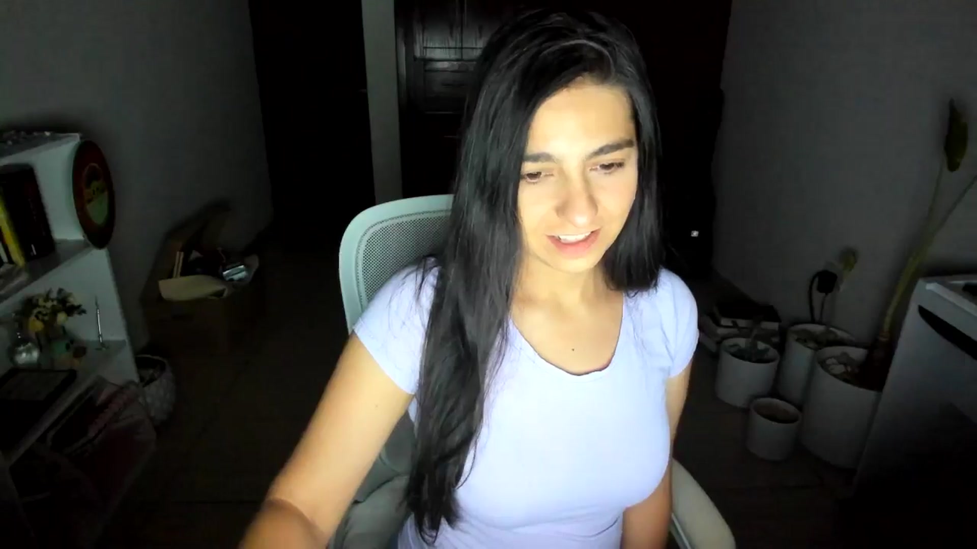 Gallery image thumbnail from anarossanna's myfreecams stream on, 08/07/2025, 03:53 image 3 of 20