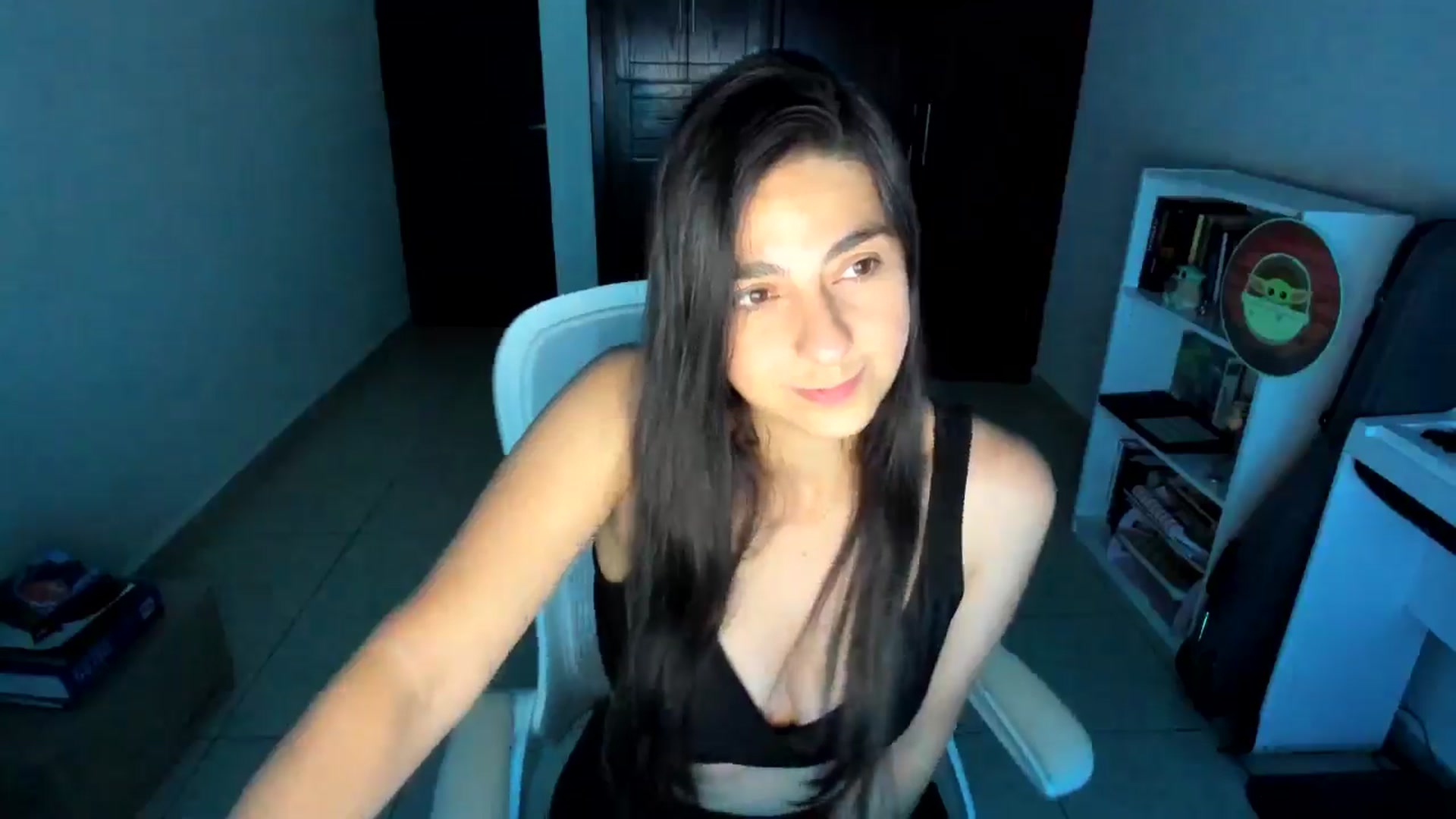 Gallery image thumbnail from anarossanna's myfreecams stream on, 08/24/2025, 03:18 image 7 of 20