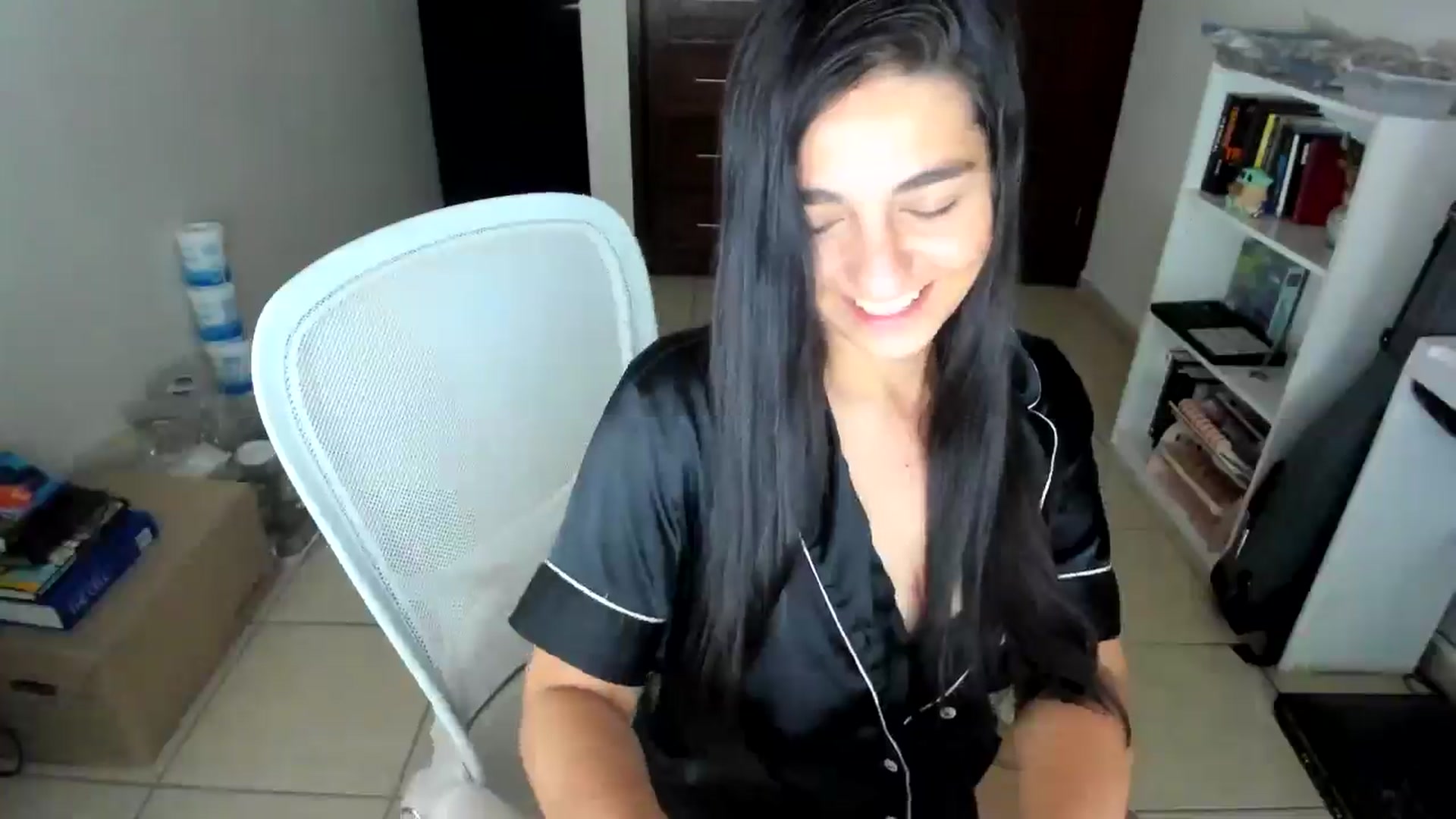 Gallery image thumbnail from anarossanna's myfreecams stream on, 09/01/2025, 04:14 image 7 of 20