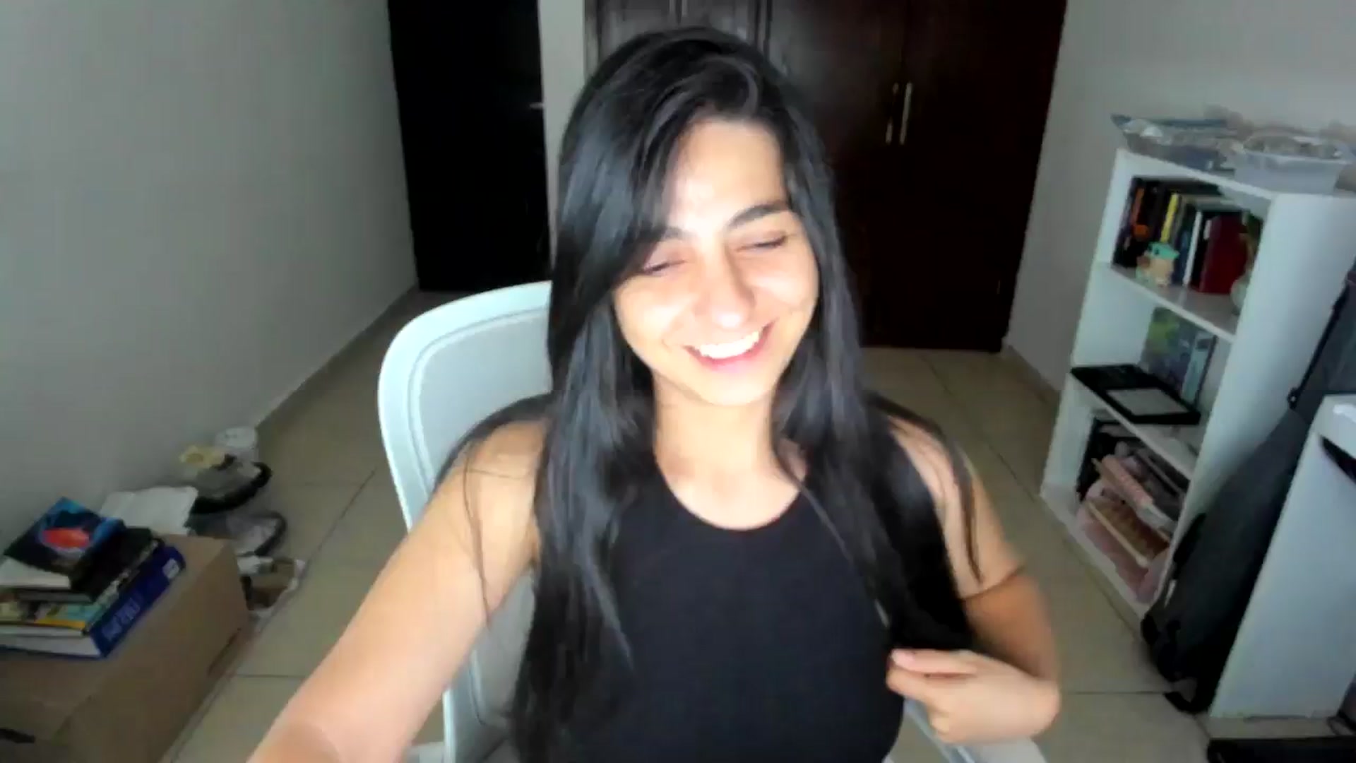Gallery image thumbnail from anarossanna's myfreecams stream on, 09/03/2025, 03:29 image 6 of 20