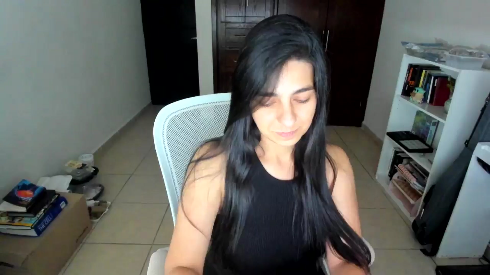 Gallery image thumbnail from anarossanna's myfreecams stream on, 09/03/2025, 03:29 image 18 of 20