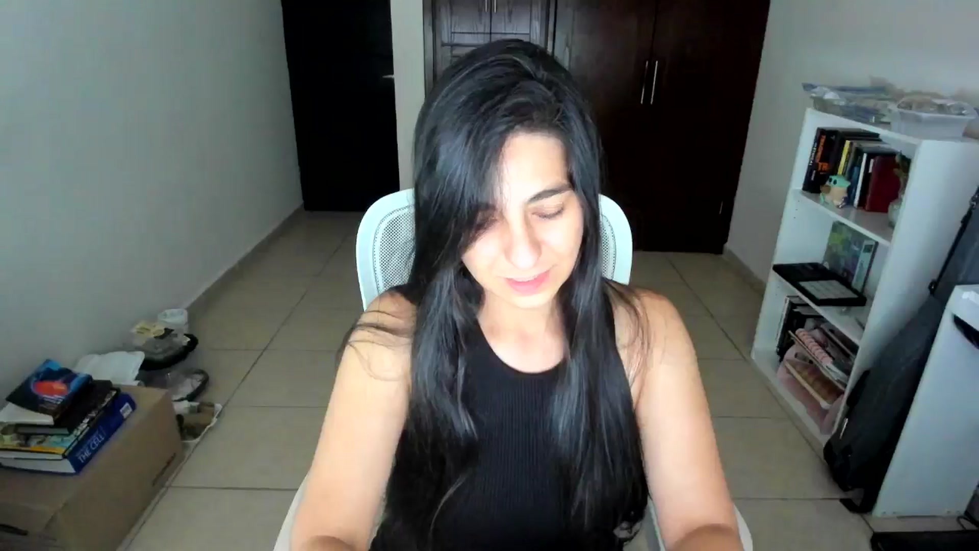Gallery image thumbnail from anarossanna's myfreecams stream on, 09/03/2025, 03:29 image 13 of 20