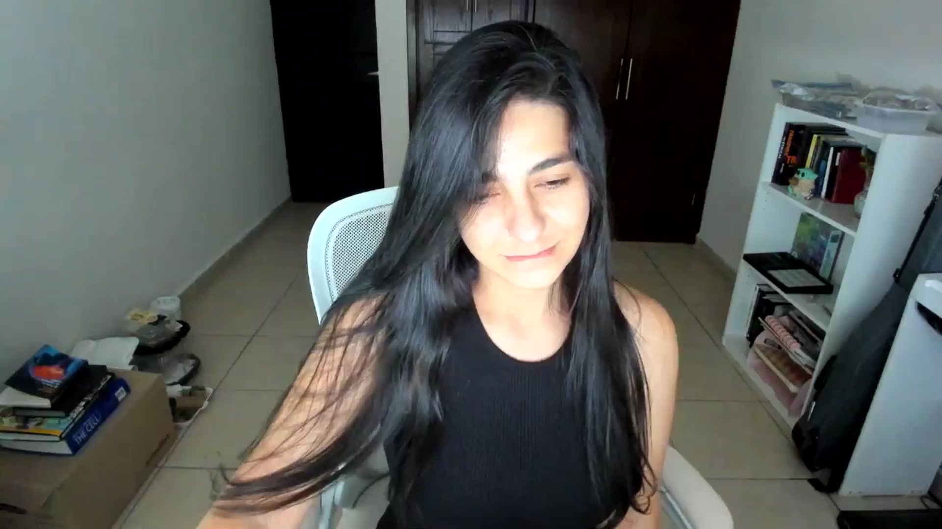 Gallery image thumbnail from anarossanna's myfreecams stream on, 09/03/2025, 03:29 image 14 of 20