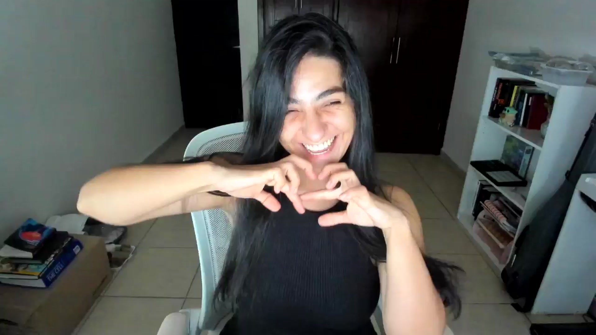 Gallery image thumbnail from anarossanna's myfreecams stream on, 09/03/2025, 03:29 image 1 of 20