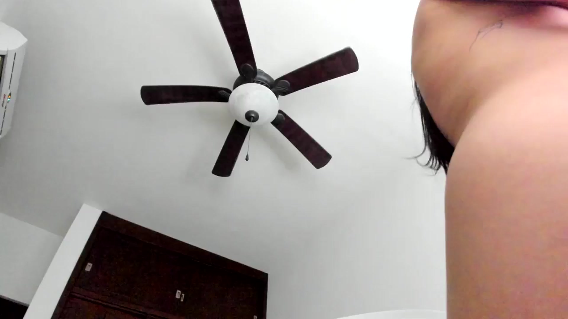 Gallery image thumbnail from anarossanna's myfreecams stream on, 09/26/2025, 04:28 image 9 of 20