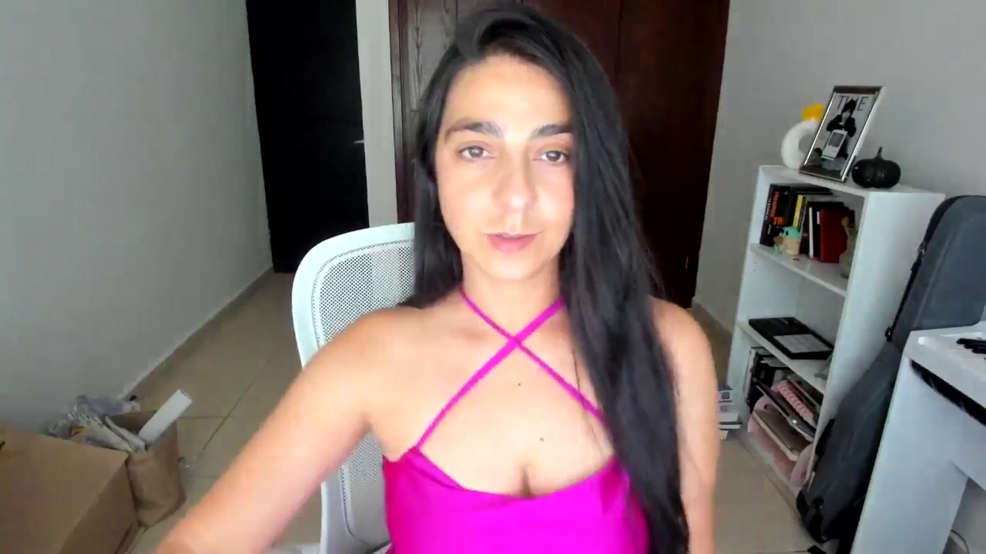 Gallery image thumbnail from anarossanna's myfreecams stream on, 10/22/2025, 23:27 image 4 of 20
