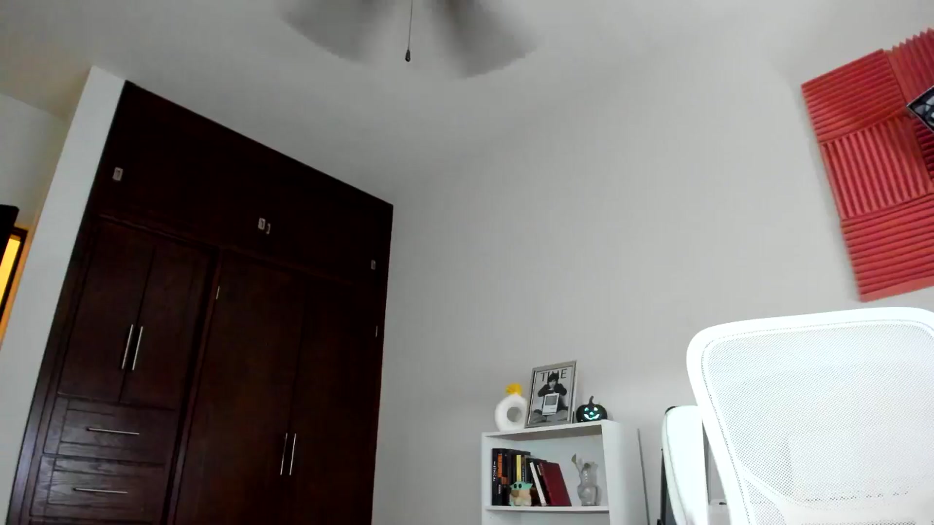 Gallery image thumbnail from anarossanna's myfreecams stream on, 10/26/2025, 04:00 image 15 of 20