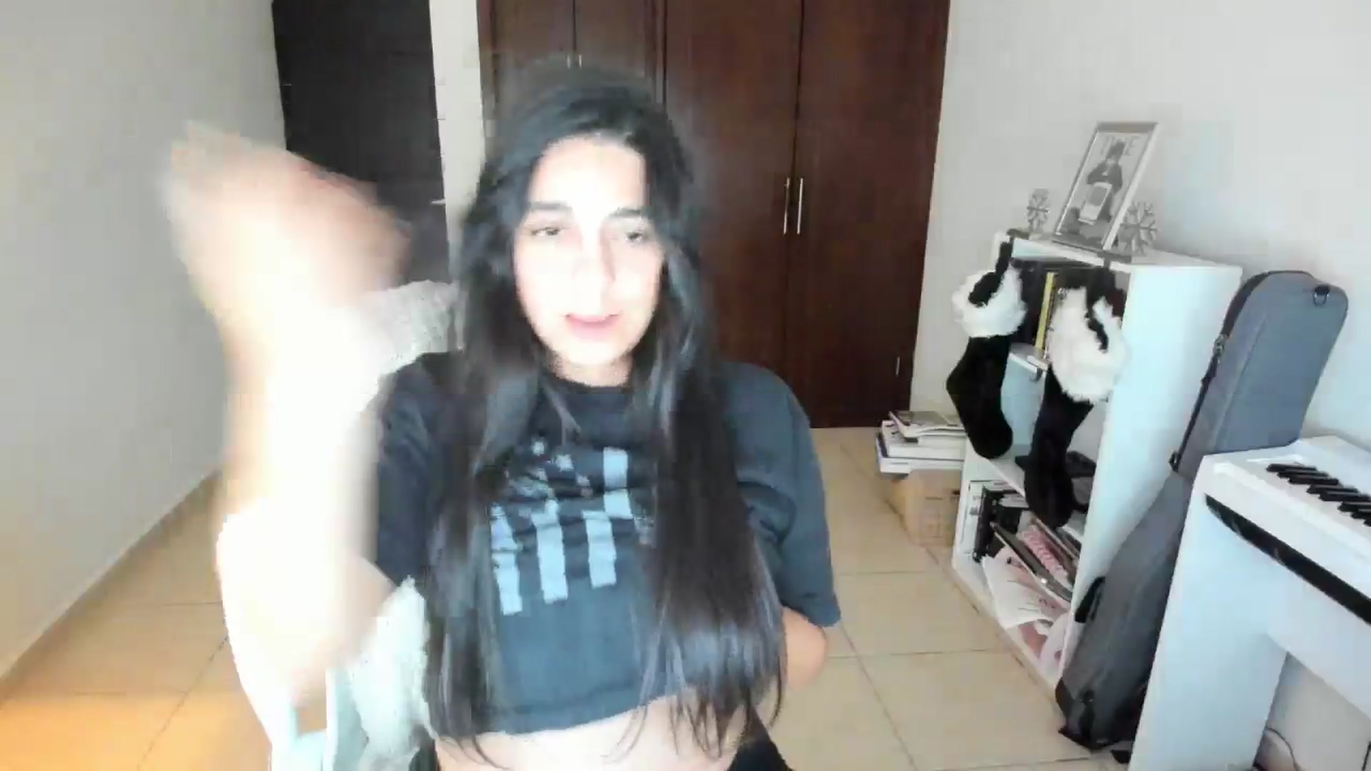 Gallery image thumbnail from anarossanna's myfreecams stream on, 12/05/2025, 05:29 image 3 of 20