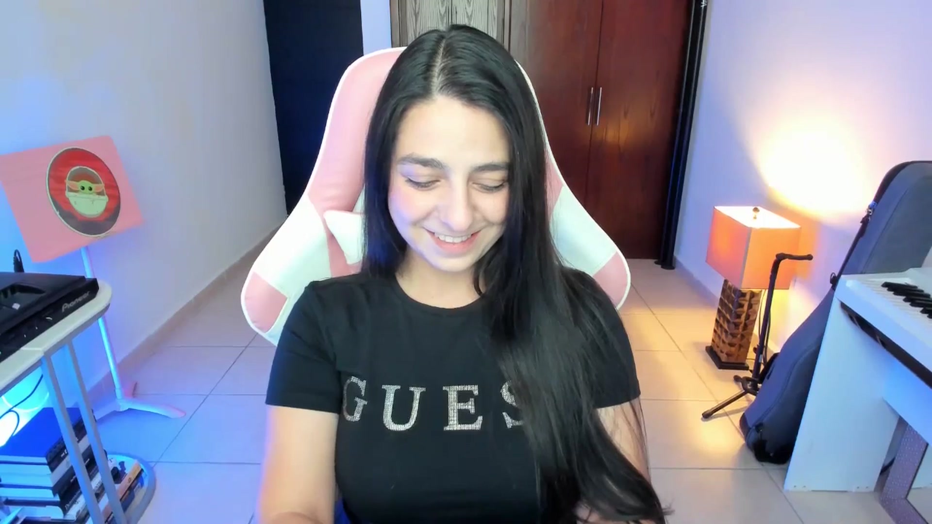 Gallery image thumbnail from anarossanna's myfreecams stream on, 01/14/2026, 19:06 image 6 of 20