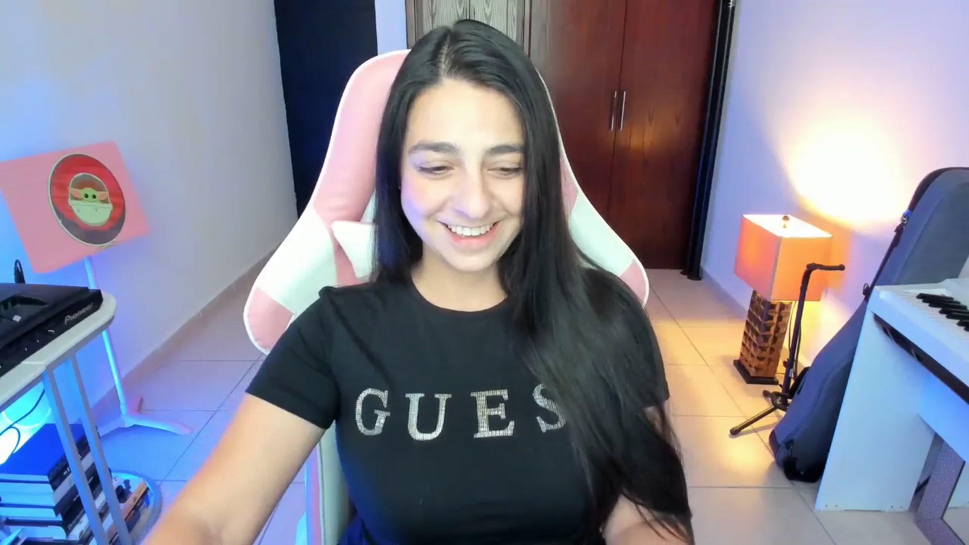 Gallery image thumbnail from anarossanna's myfreecams stream on, 01/14/2026, 19:06 image 3 of 20