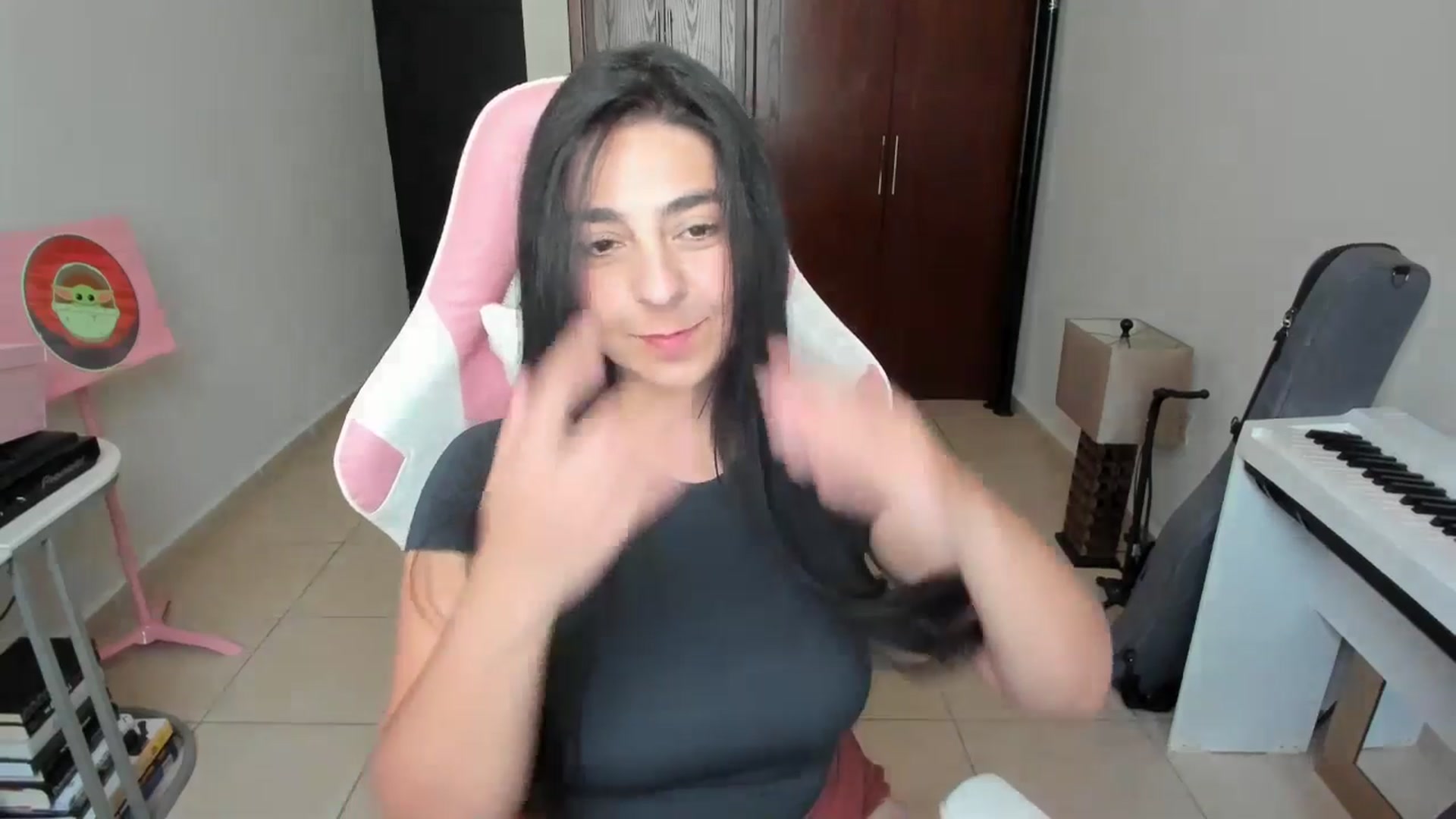 Gallery image thumbnail from anarossanna's myfreecams stream on, 01/16/2026, 19:48 image 4 of 20