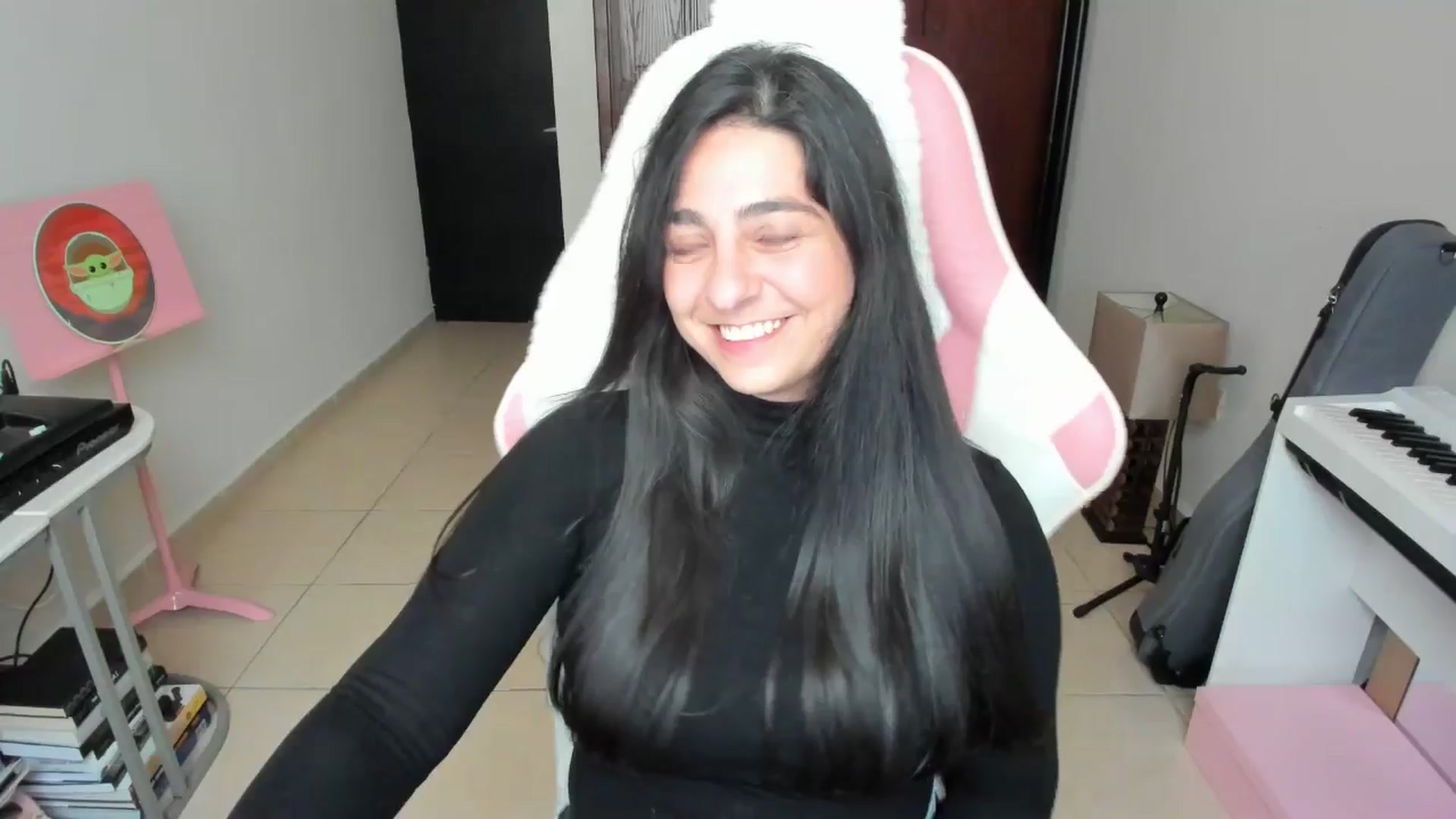 Gallery image thumbnail from anarossanna's myfreecams stream on, 01/21/2026, 20:00 image 15 of 20
