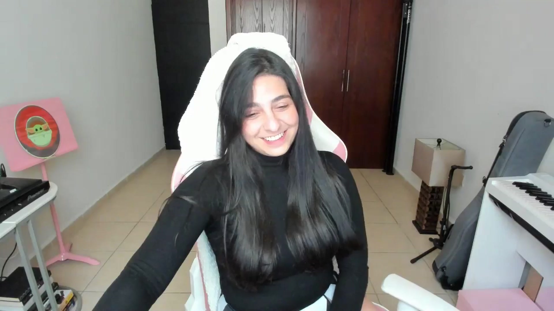 Gallery image thumbnail from anarossanna's myfreecams stream on, 01/21/2026, 20:00 image 7 of 20