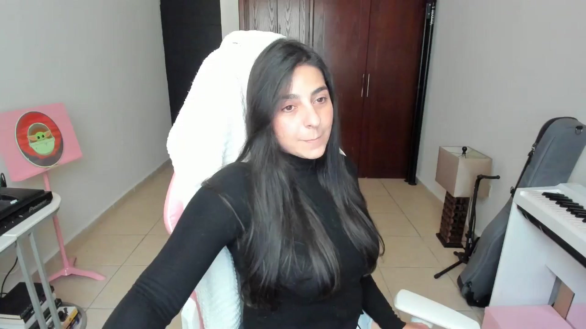 Gallery image thumbnail from anarossanna's myfreecams stream on, 01/21/2026, 20:00 image 6 of 20
