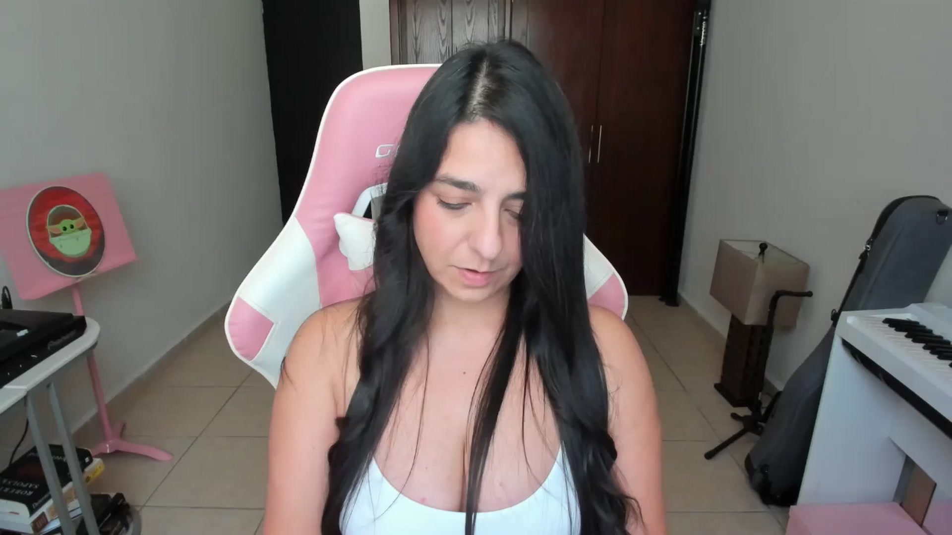 Gallery image thumbnail from anarossanna's myfreecams stream on, 02/09/2026, 19:26 image 1 of 20
