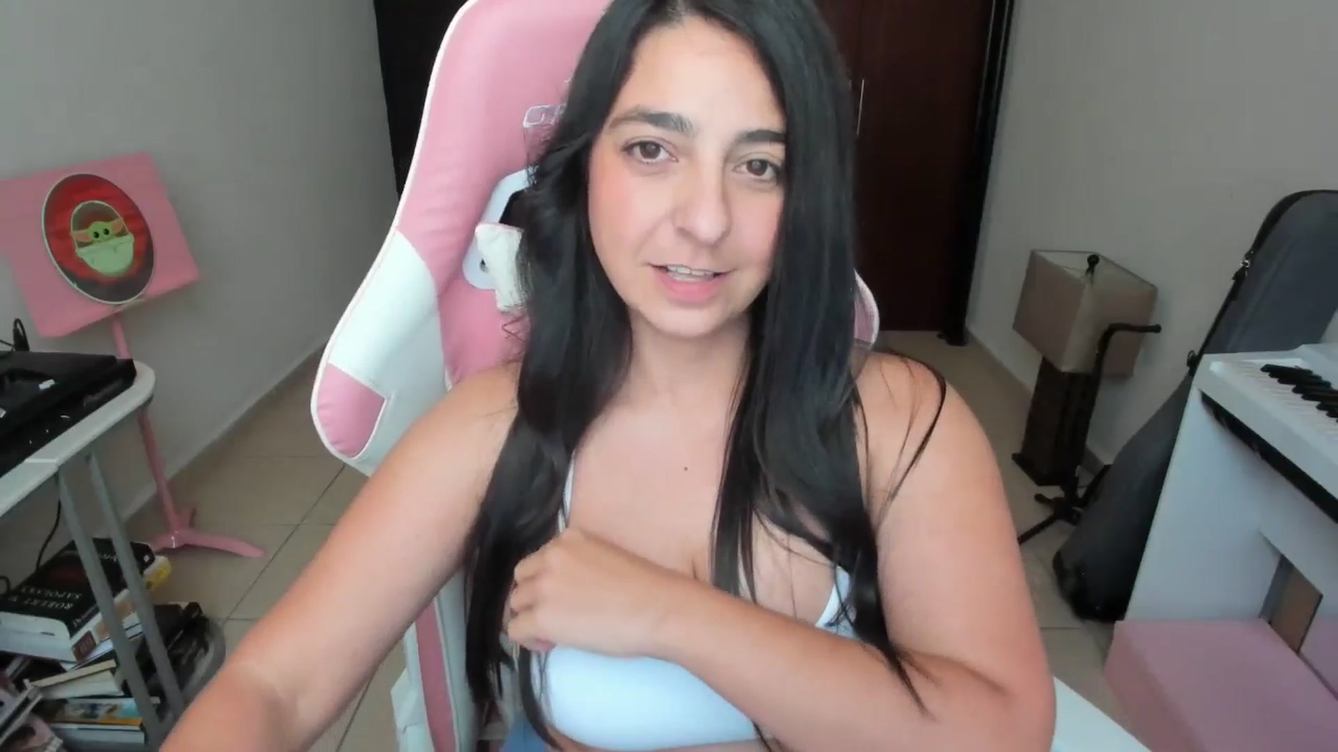 Gallery image thumbnail from anarossanna's myfreecams stream on, 02/09/2026, 19:26 image 19 of 20