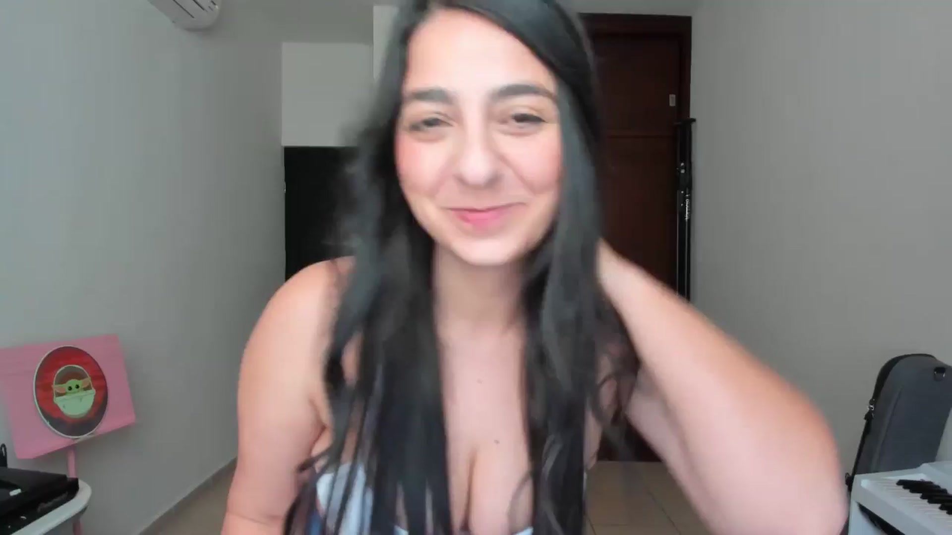 Gallery image thumbnail from anarossanna's myfreecams stream on, 02/09/2026, 19:26 image 11 of 20