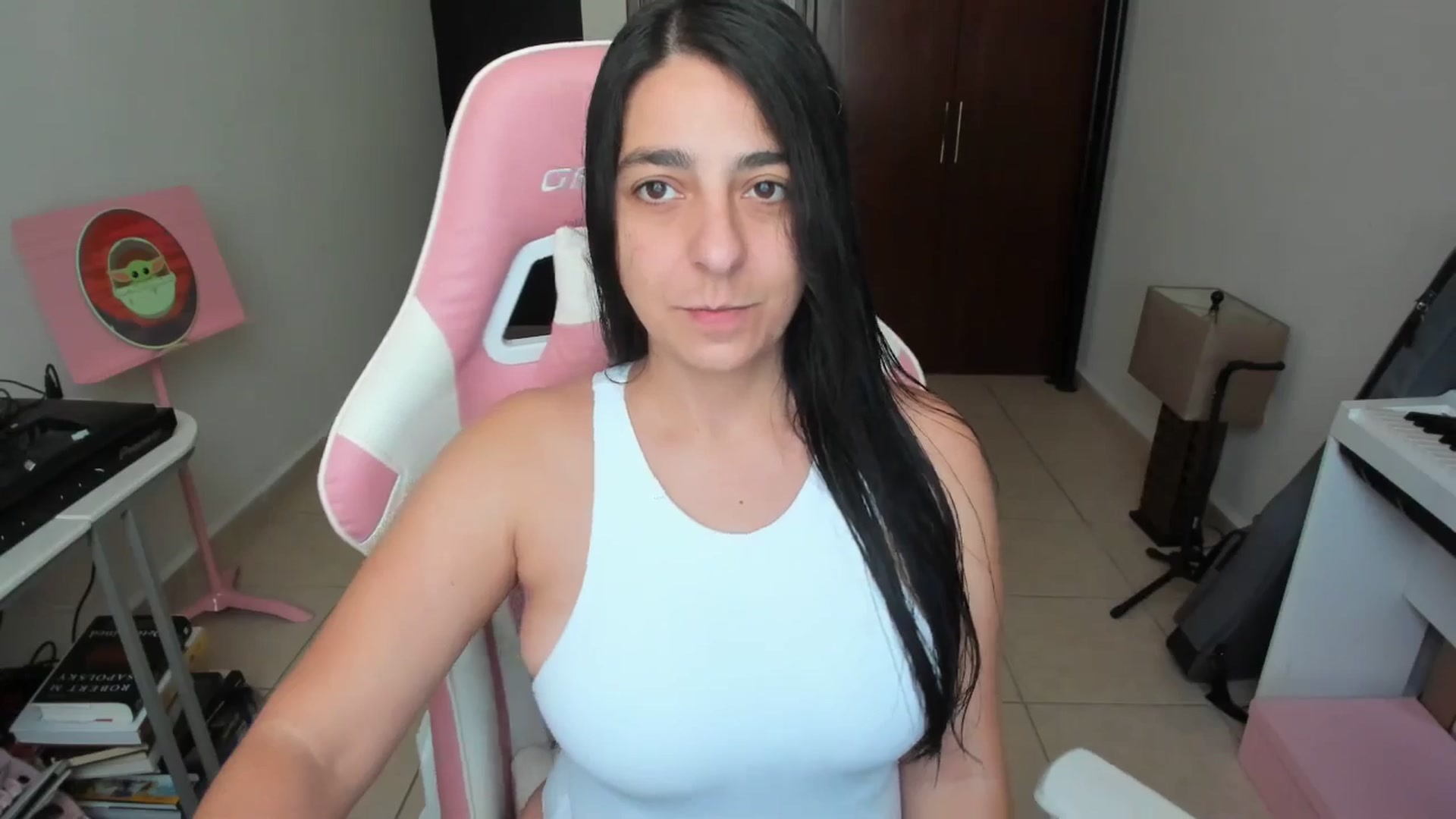 Gallery image thumbnail from anarossanna's myfreecams stream on, 02/15/2026, 20:37 image 6 of 20