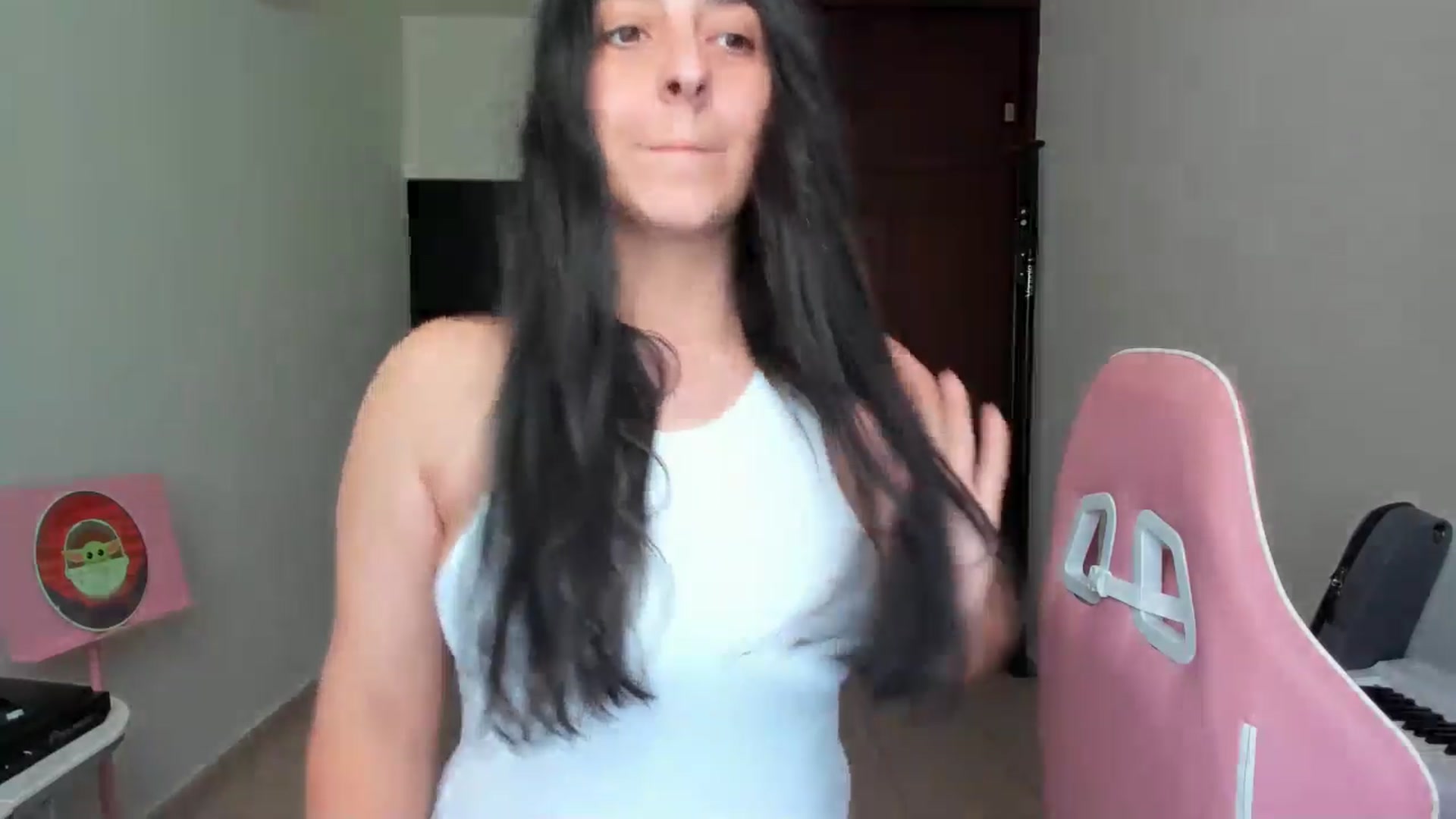 Gallery image thumbnail from anarossanna's myfreecams stream on, 02/15/2026, 20:37 image 17 of 20