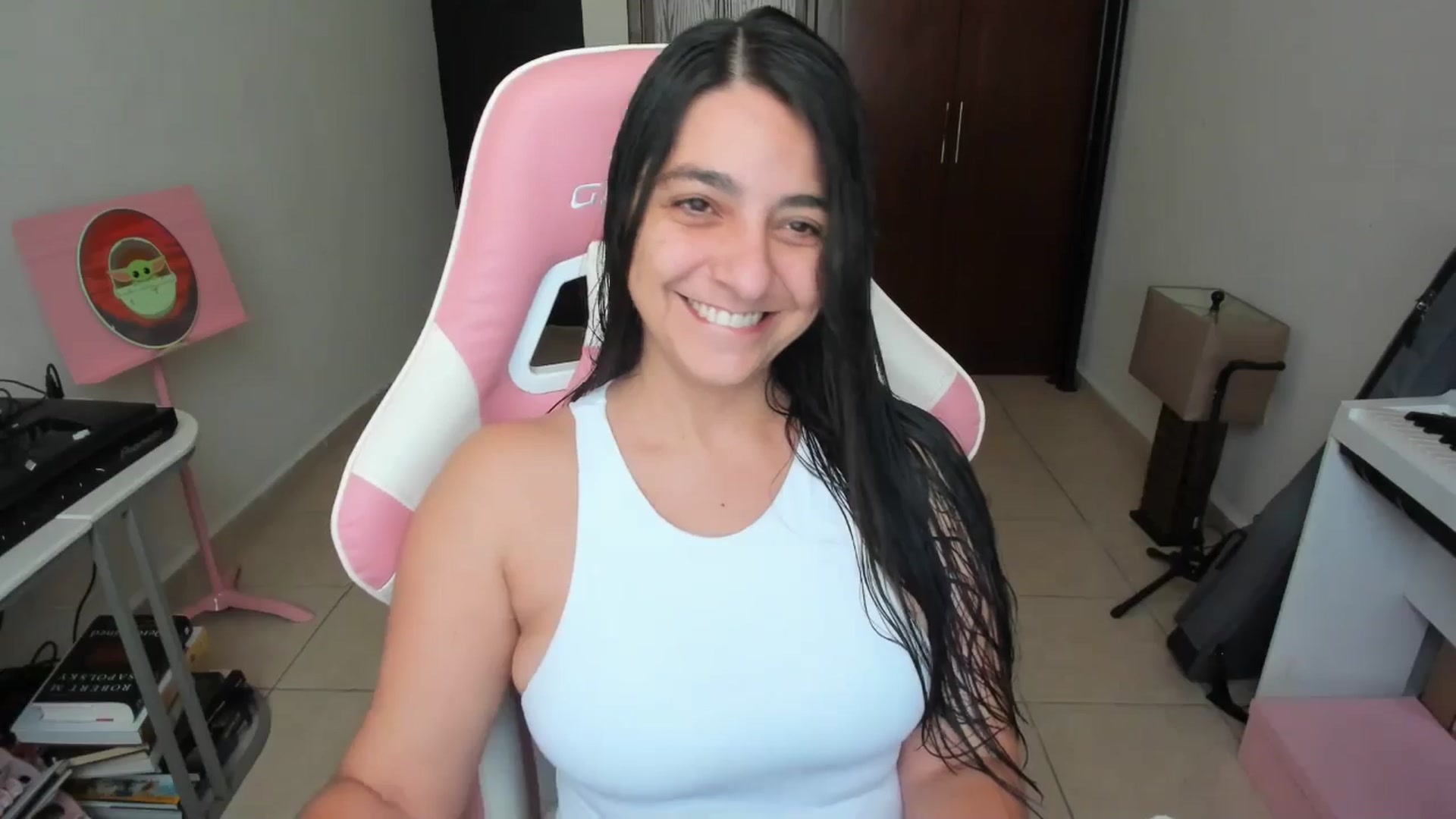 Gallery image thumbnail from anarossanna's myfreecams stream on, 02/15/2026, 20:37 image 4 of 20