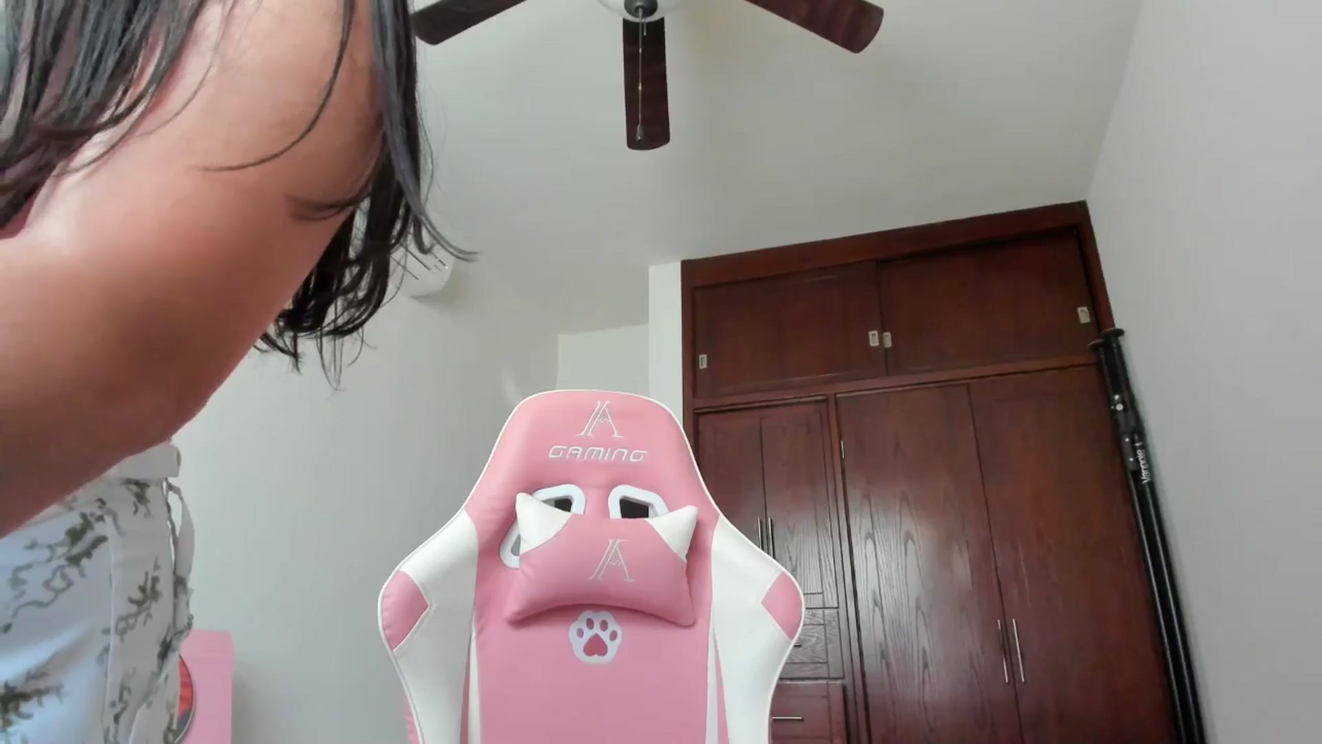Gallery image thumbnail from anarossanna's myfreecams stream on, 02/20/2026, 18:54 image 9 of 20