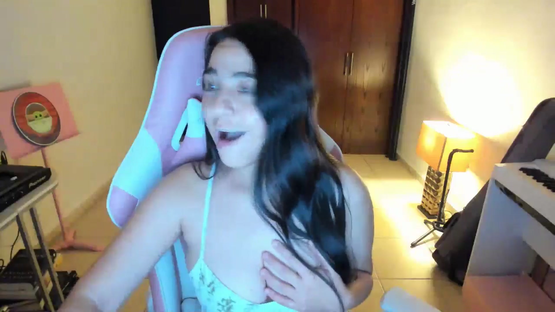 Gallery image thumbnail from anarossanna's myfreecams stream on, 02/21/2026, 02:58 image 5 of 20