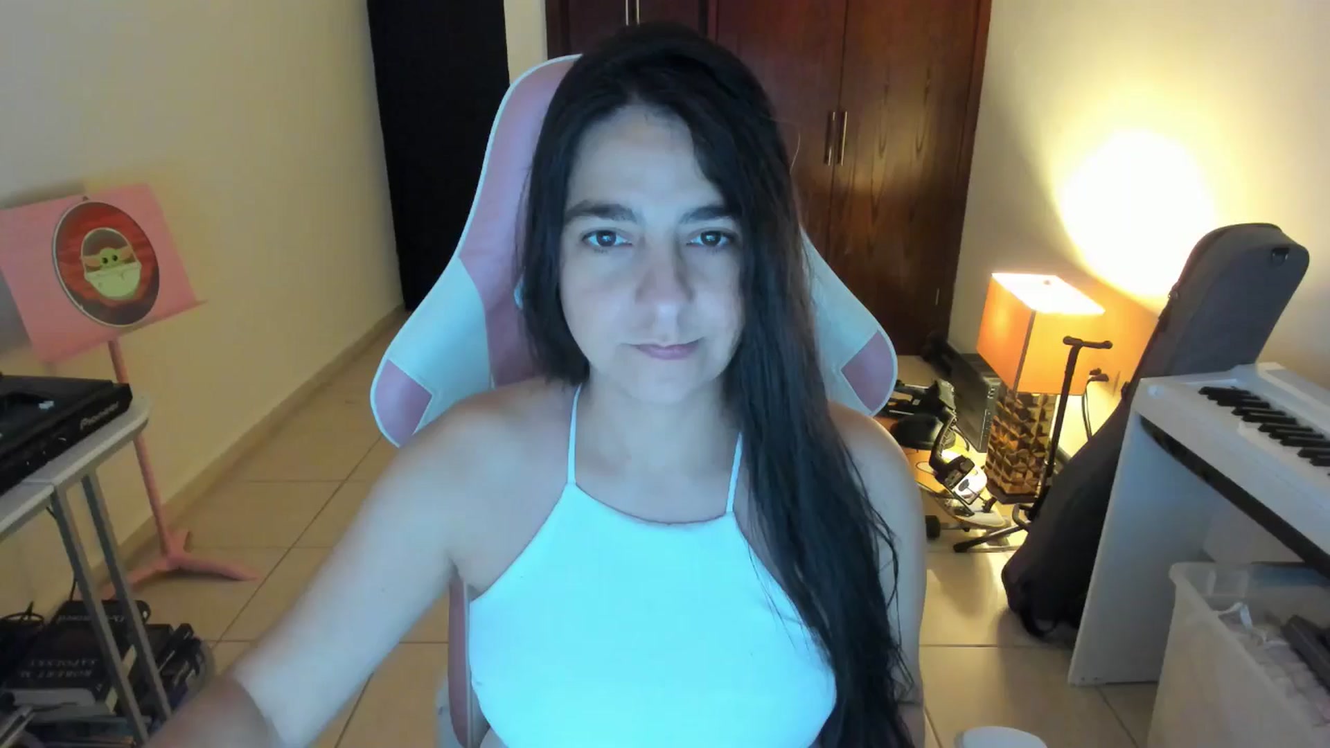 Gallery image thumbnail from anarossanna's myfreecams stream on, 03/22/2026, 04:24 image 8 of 20