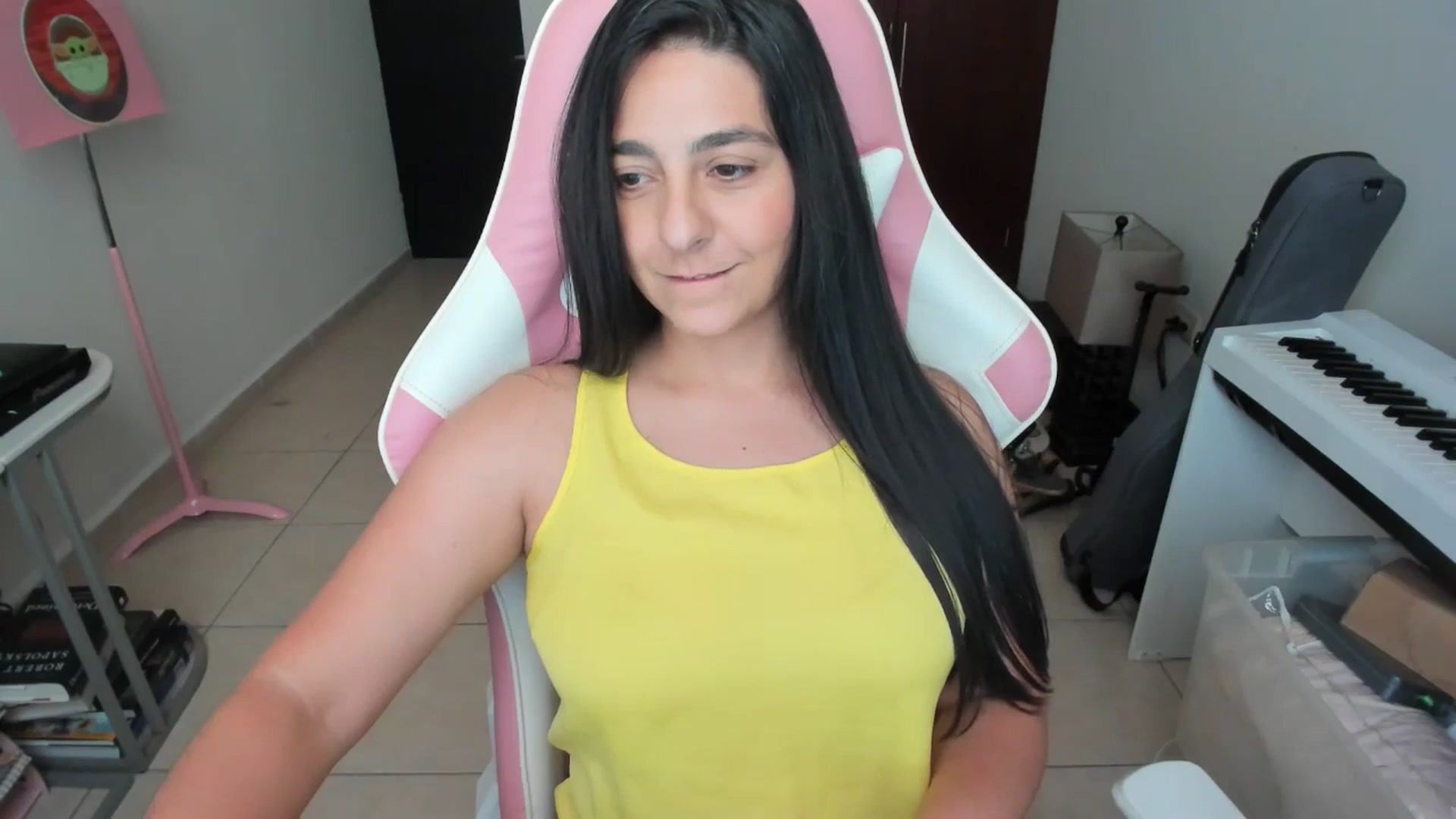 Gallery image thumbnail from anarossanna's myfreecams stream on, 03/27/2026, 18:09 image 18 of 20