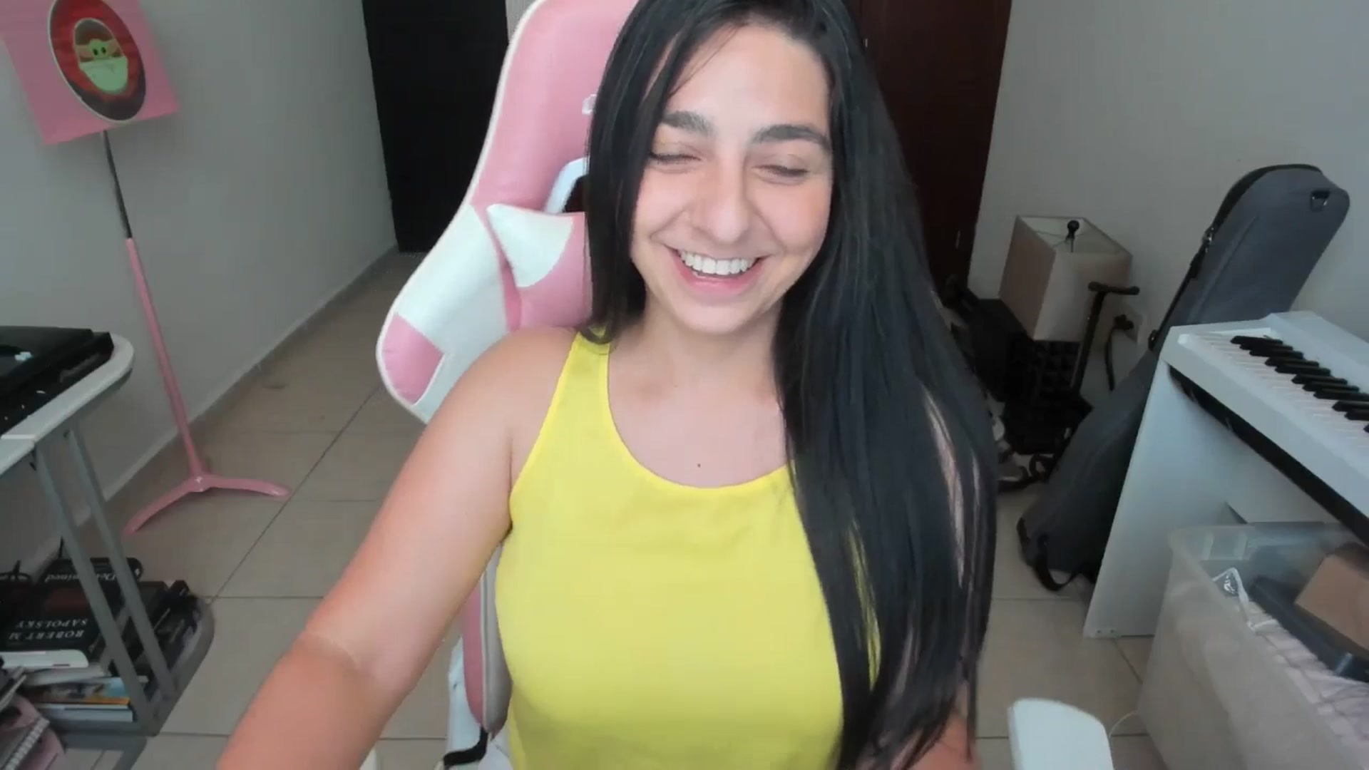 Gallery image thumbnail from anarossanna's myfreecams stream on, 03/27/2026, 18:09 image 14 of 20