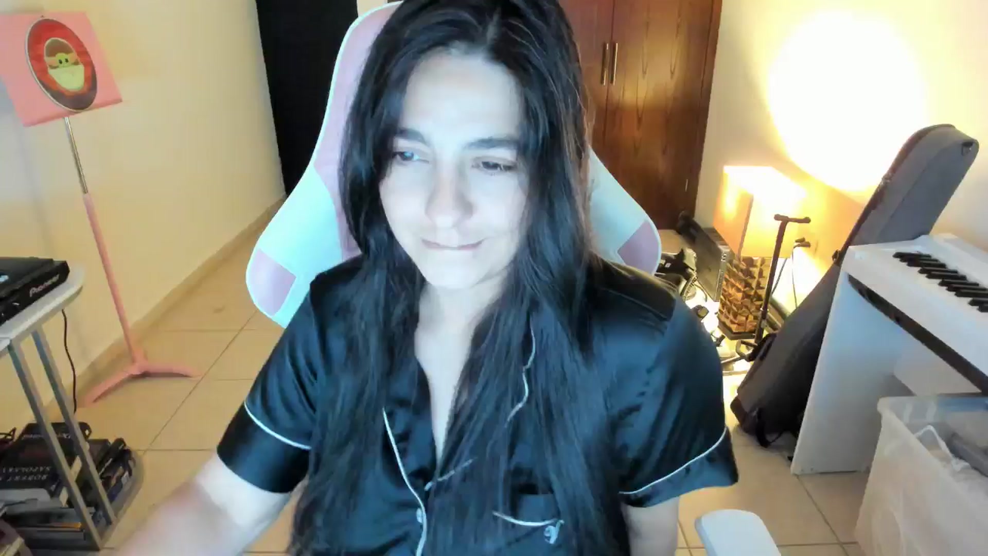 Gallery image thumbnail from anarossanna's myfreecams stream on, 03/30/2026, 05:06 image 1 of 20