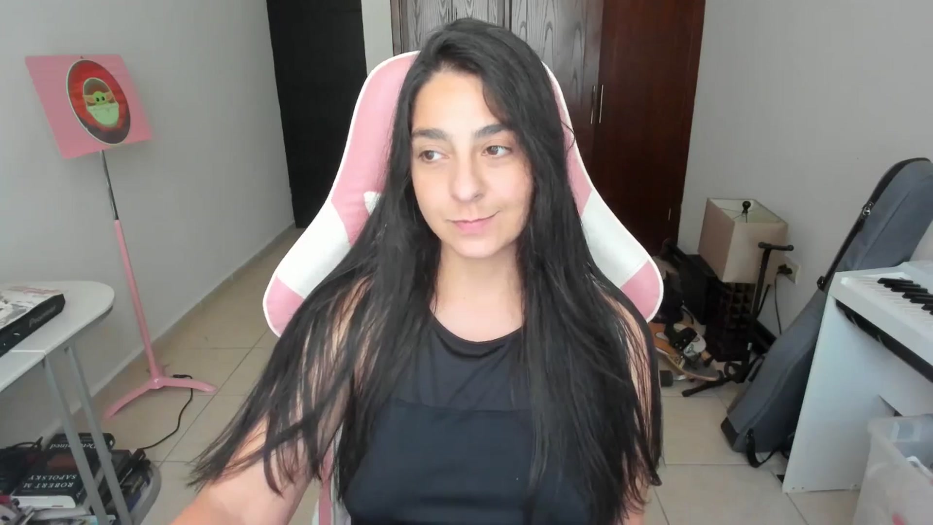 Gallery image thumbnail from anarossanna's myfreecams stream on, 04/15/2026, 18:37 image 2 of 20