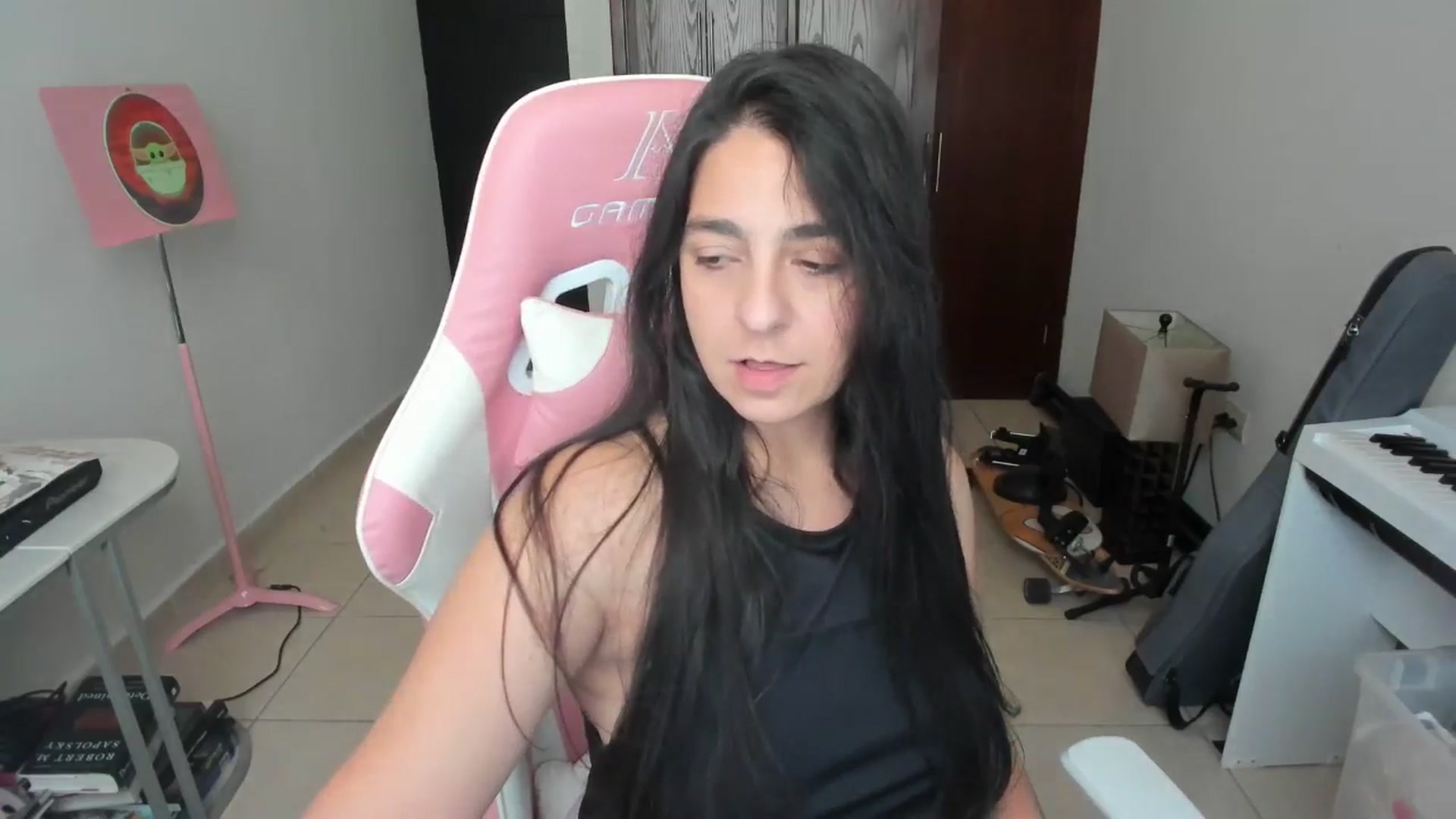 Gallery image thumbnail from anarossanna's myfreecams stream on, 04/15/2026, 18:37 image 13 of 20