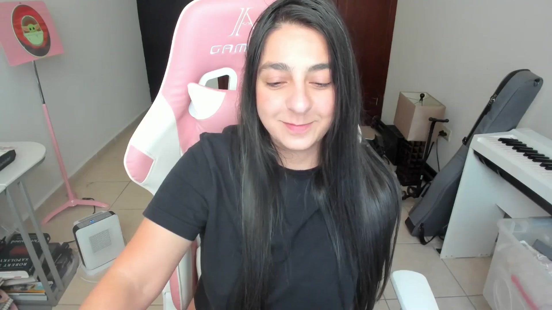 Gallery image thumbnail from anarossanna's myfreecams stream on, 04/21/2026, 18:10 image 8 of 20