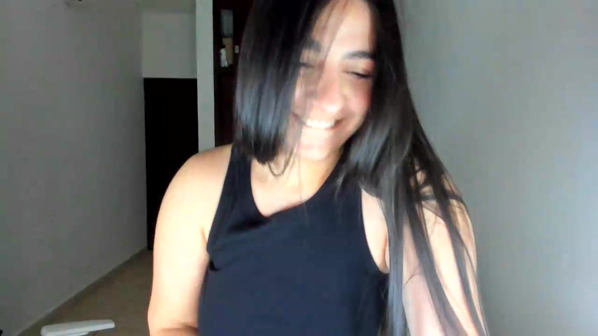 Gallery image thumbnail from anarossanna's myfreecams stream on, 07/23/2026, 02:43 image 18 of 20