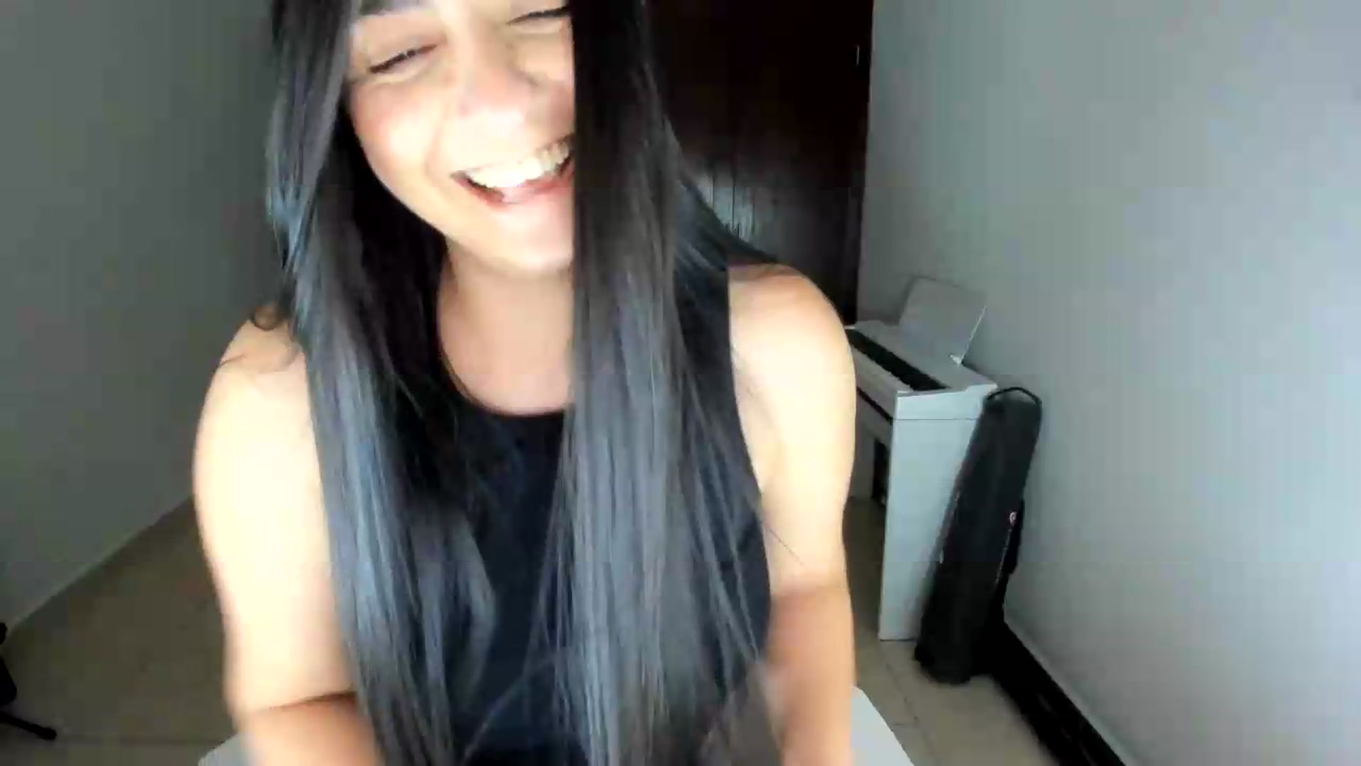 Gallery image thumbnail from anarossanna's myfreecams stream on, 07/23/2026, 04:01 image 5 of 20