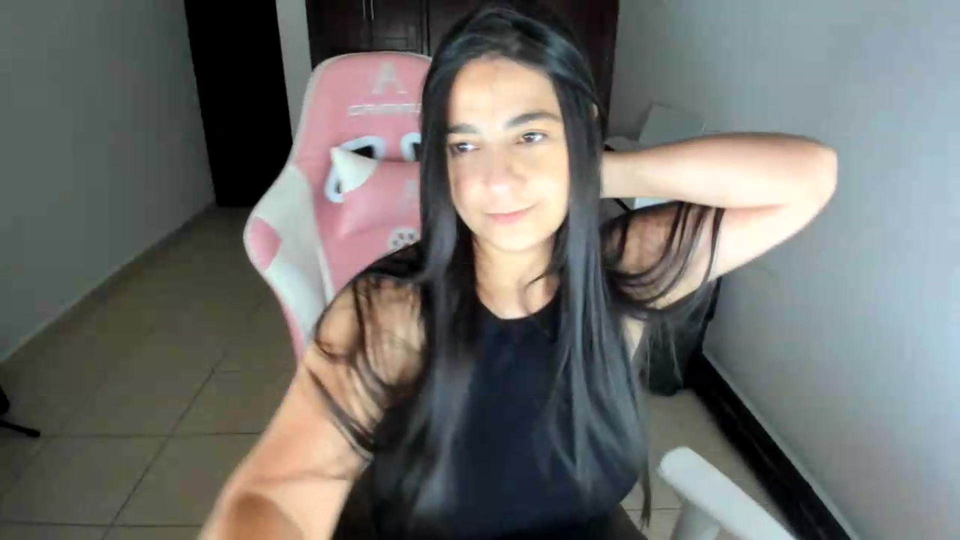 Gallery image thumbnail from anarossanna's myfreecams stream on, 07/23/2026, 04:01 image 9 of 20
