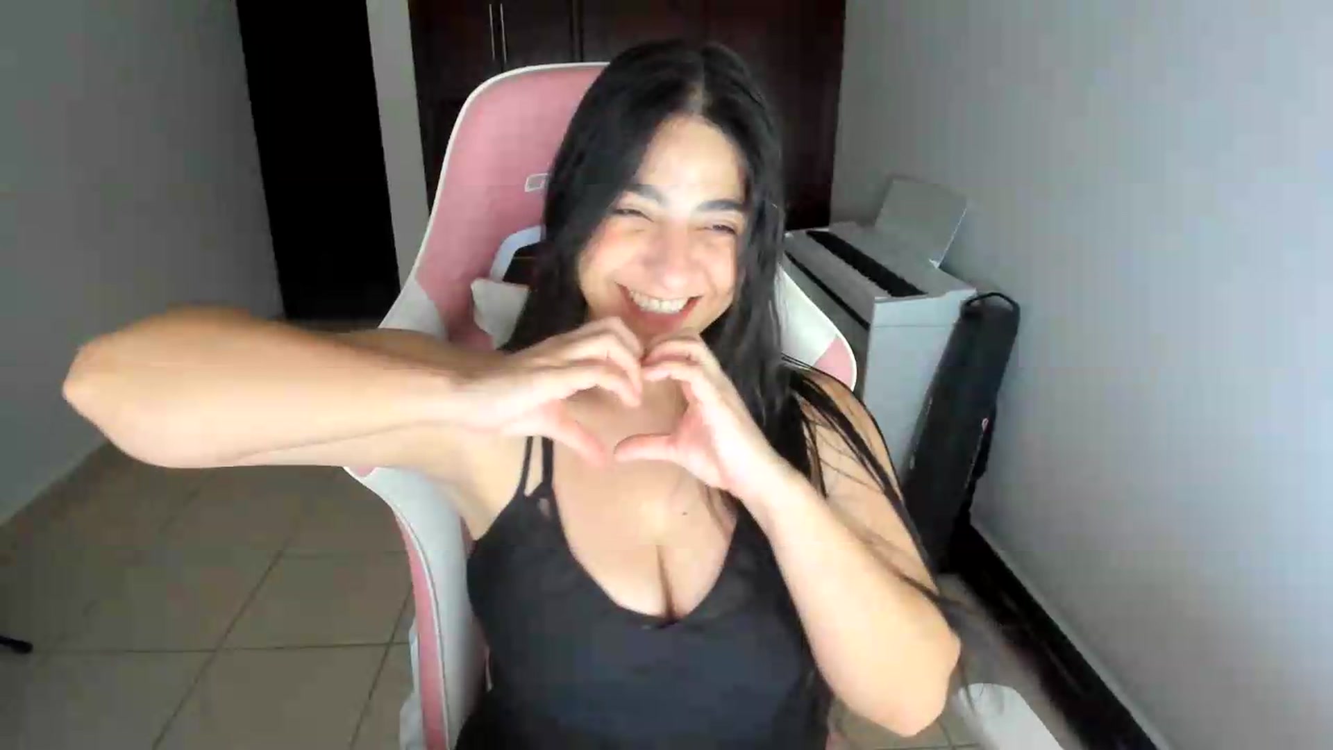 Gallery image thumbnail from anarossanna's myfreecams stream on, 07/29/2026, 03:09 image 2 of 20