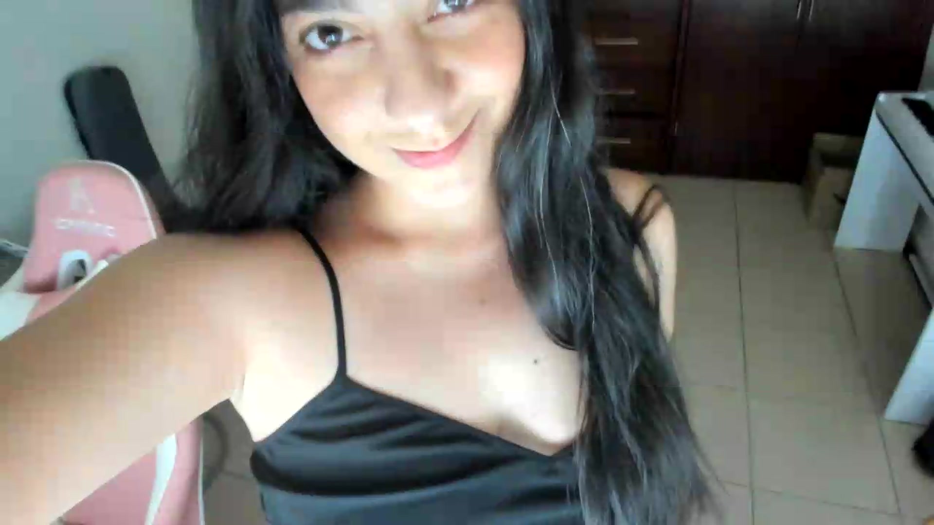 Gallery image thumbnail from anarossanna's myfreecams stream on, 08/13/2026, 03:06 image 6 of 20