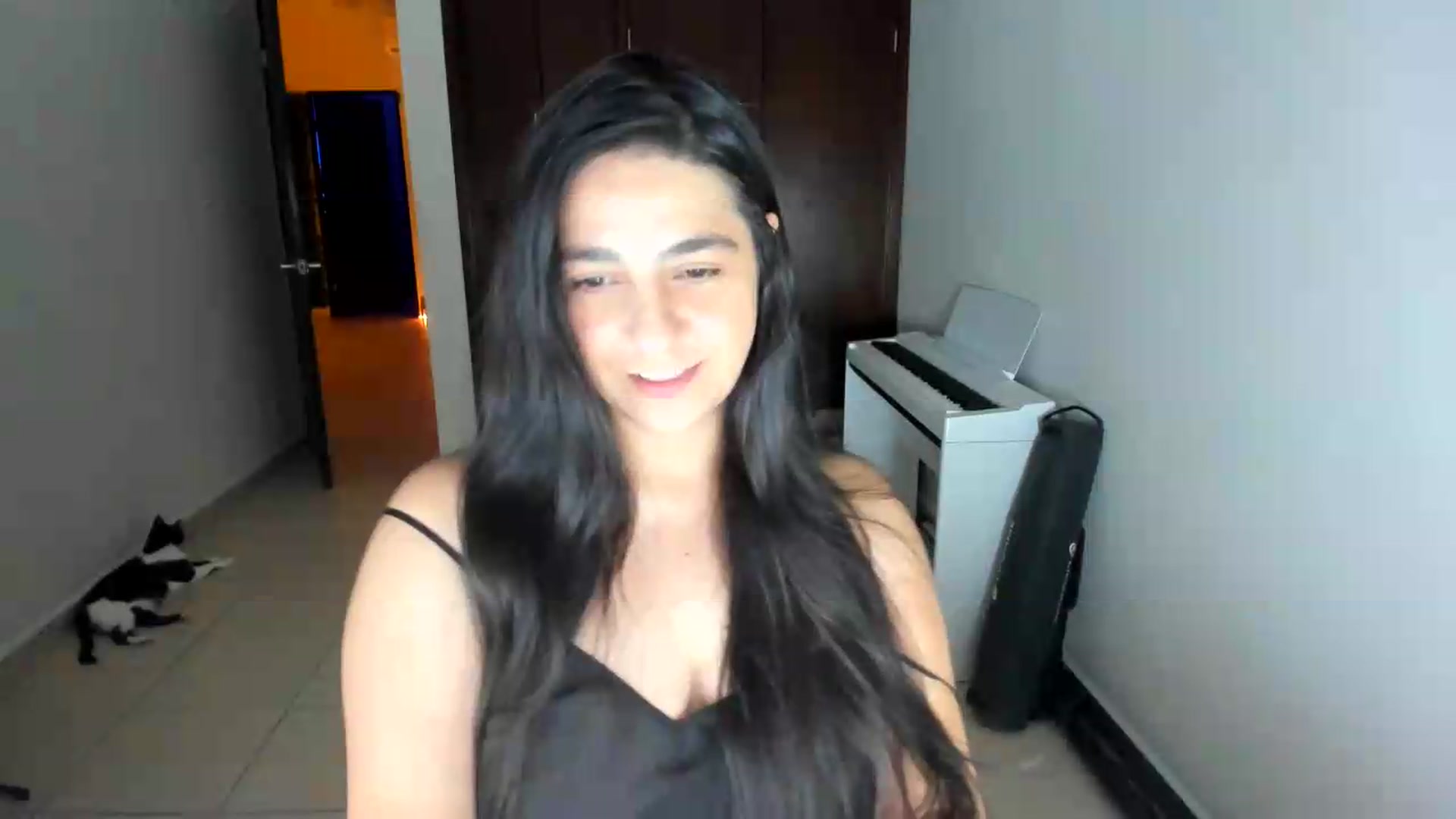 Gallery image thumbnail from anarossanna's myfreecams stream on, 08/13/2026, 03:54 image 4 of 20
