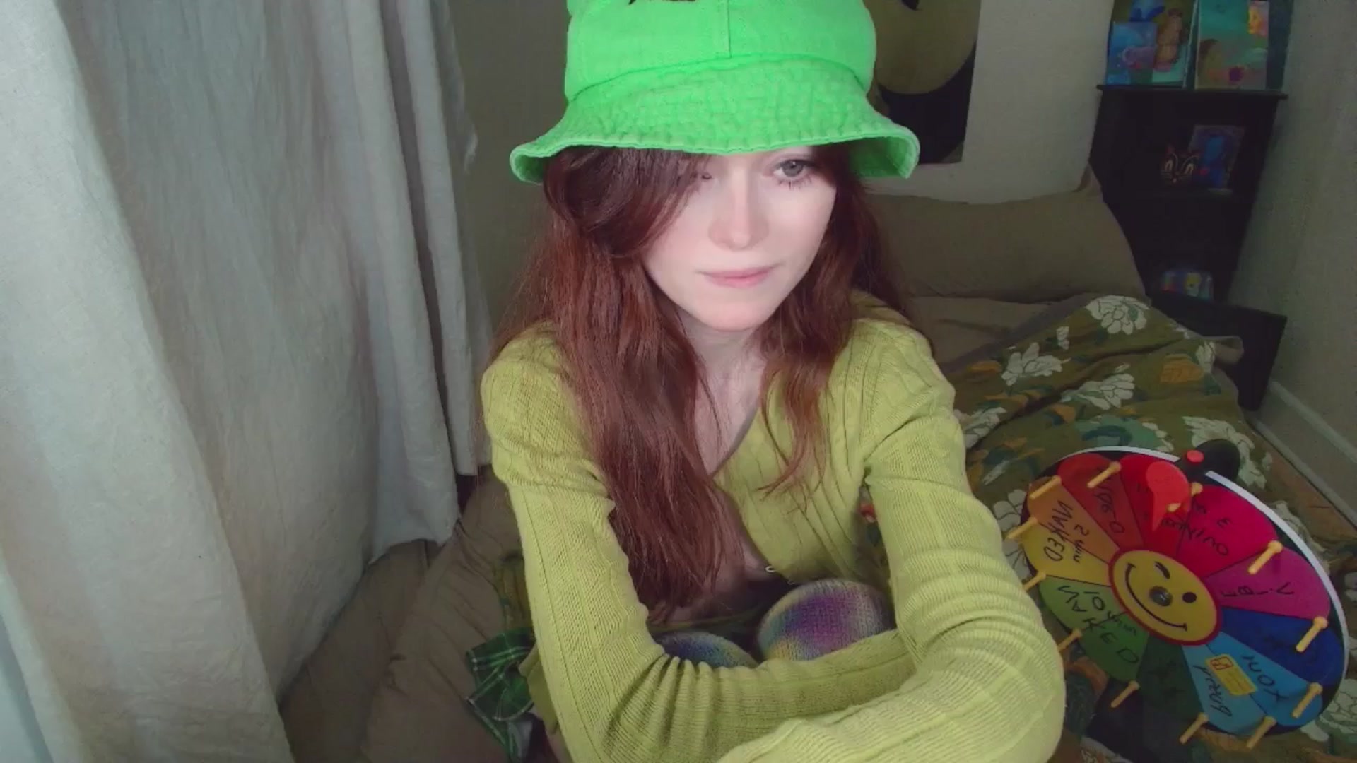 Gallery image thumbnail from angel_sunrise's myfreecams stream on, 04/21/2026, 05:15 image 17 of 20