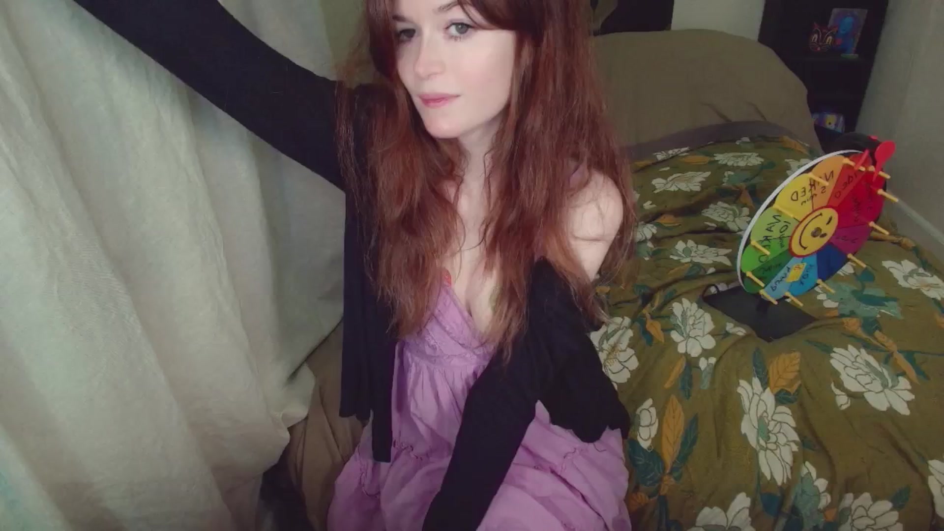 Gallery image thumbnail from angel_sunrise's myfreecams stream on, 04/25/2026, 07:10 image 4 of 20
