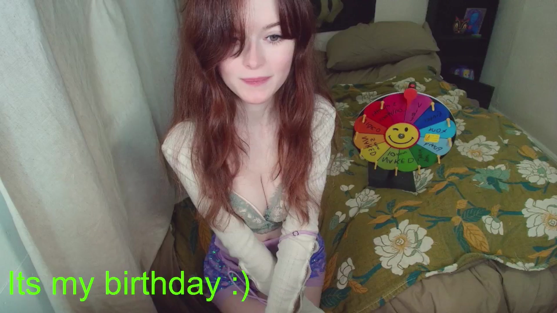 Gallery image thumbnail from angel_sunrise's myfreecams stream on, 04/25/2026, 22:03 image 4 of 20