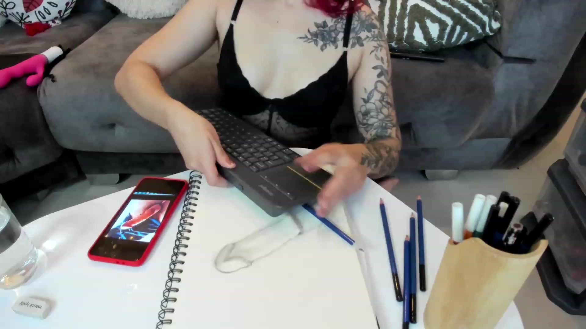 Gallery image thumbnail from angel_sweet9's myfreecams stream on, 07/01/2023, 14:57 image 7 of 20