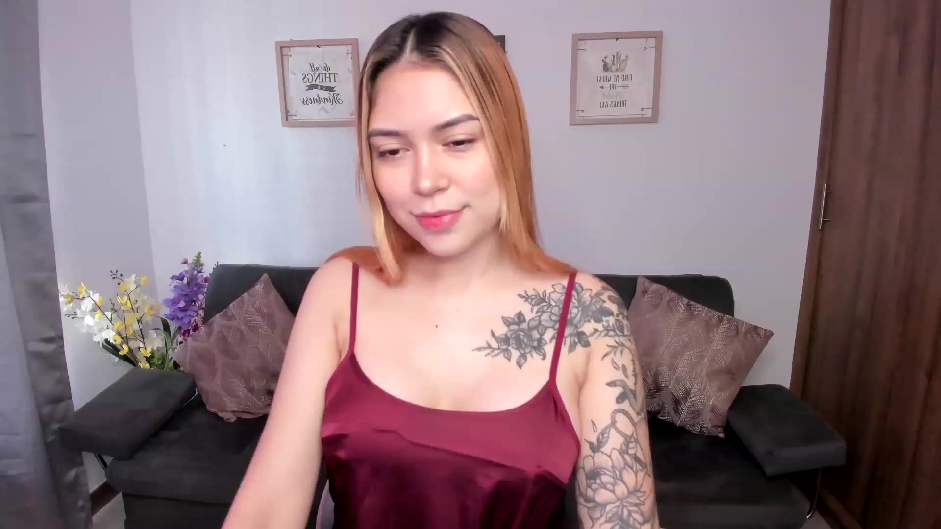 Gallery image thumbnail from angel_sweet9's myfreecams stream on, 12/09/2023, 13:39 image 3 of 20