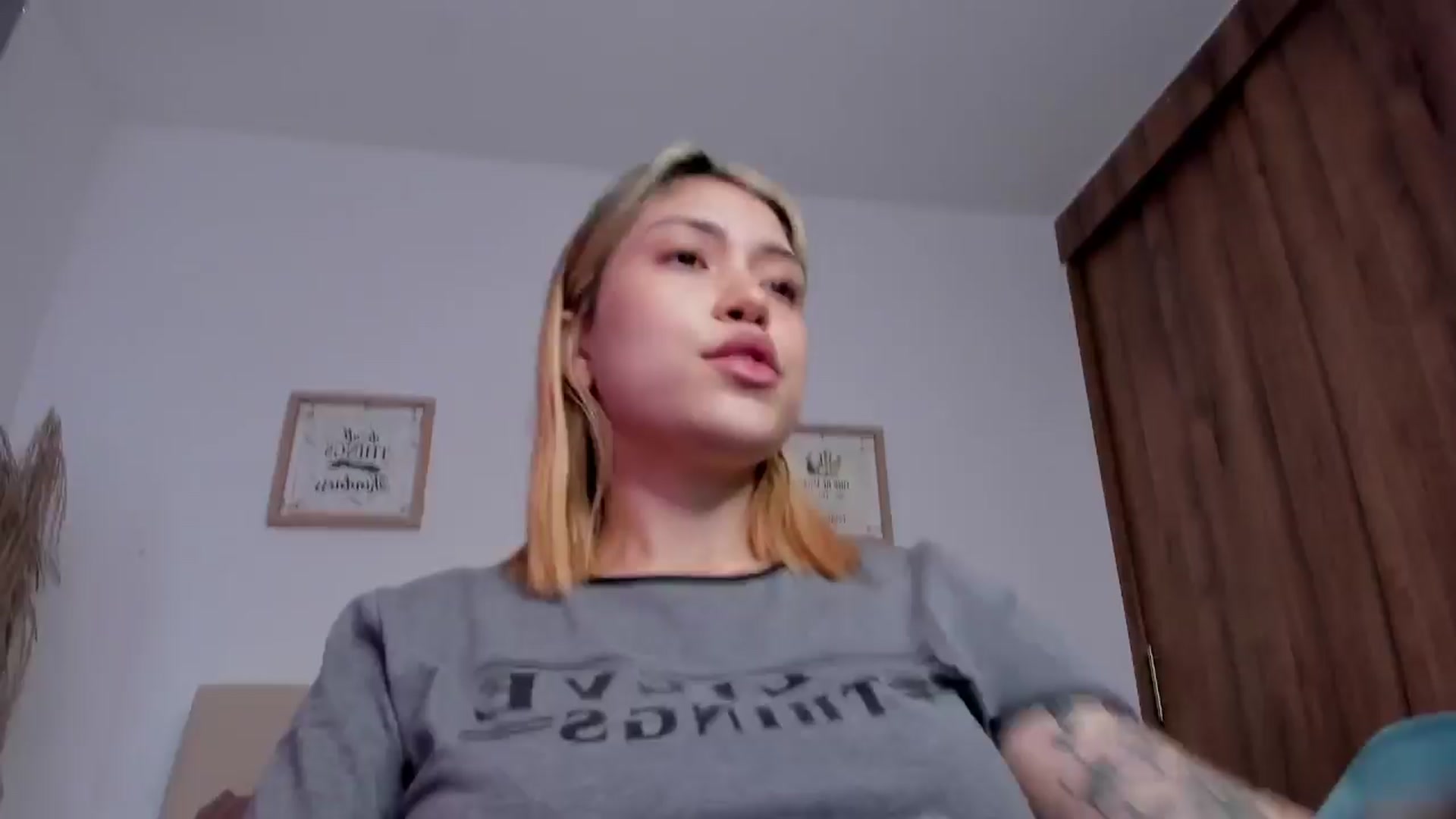 Gallery image thumbnail from angel_sweet9's myfreecams stream on, 04/03/2024, 13:24 image 13 of 20