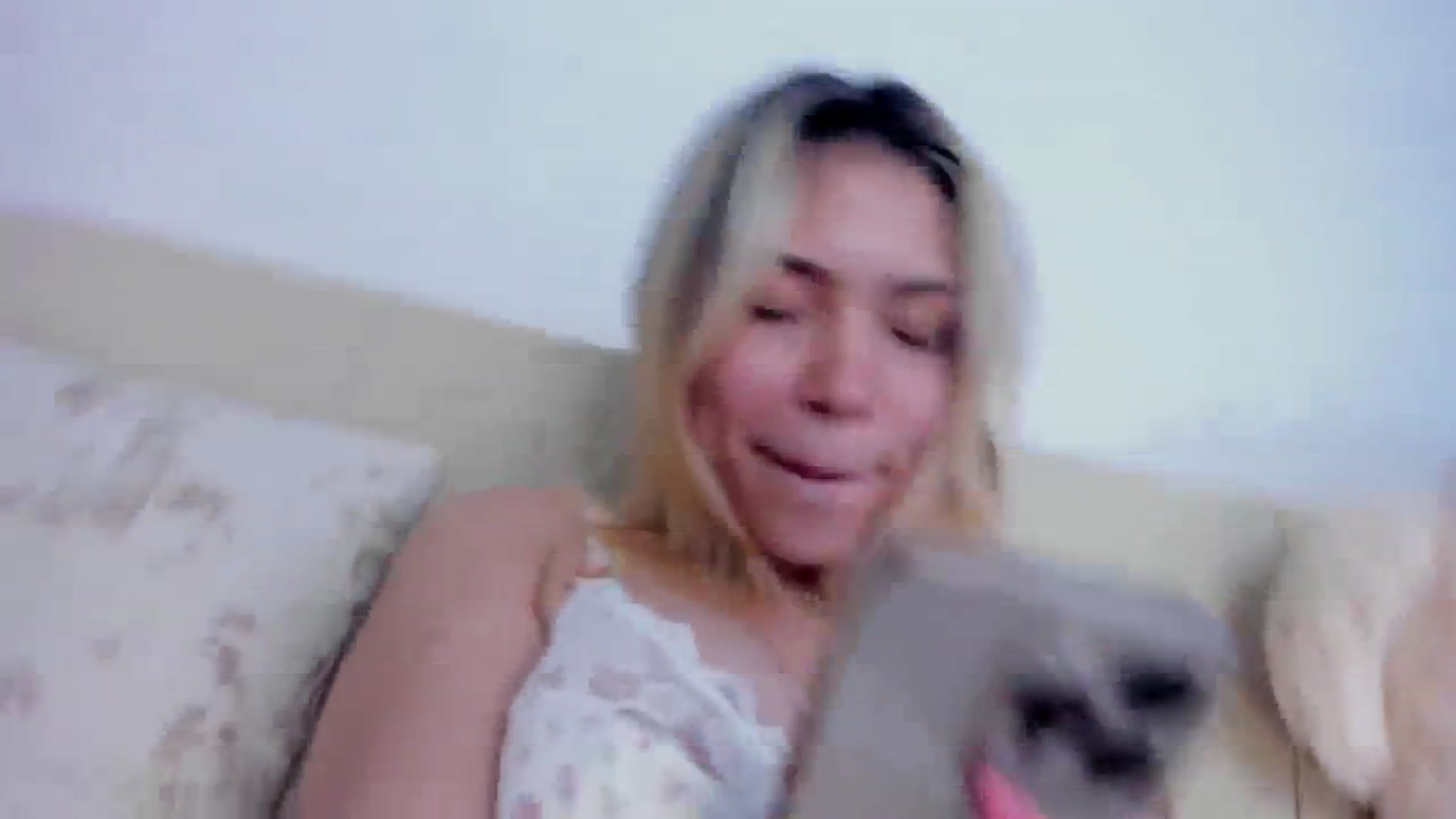 Gallery image thumbnail from angel_sweet9's myfreecams stream on, 07/11/2024, 17:09 image 12 of 20