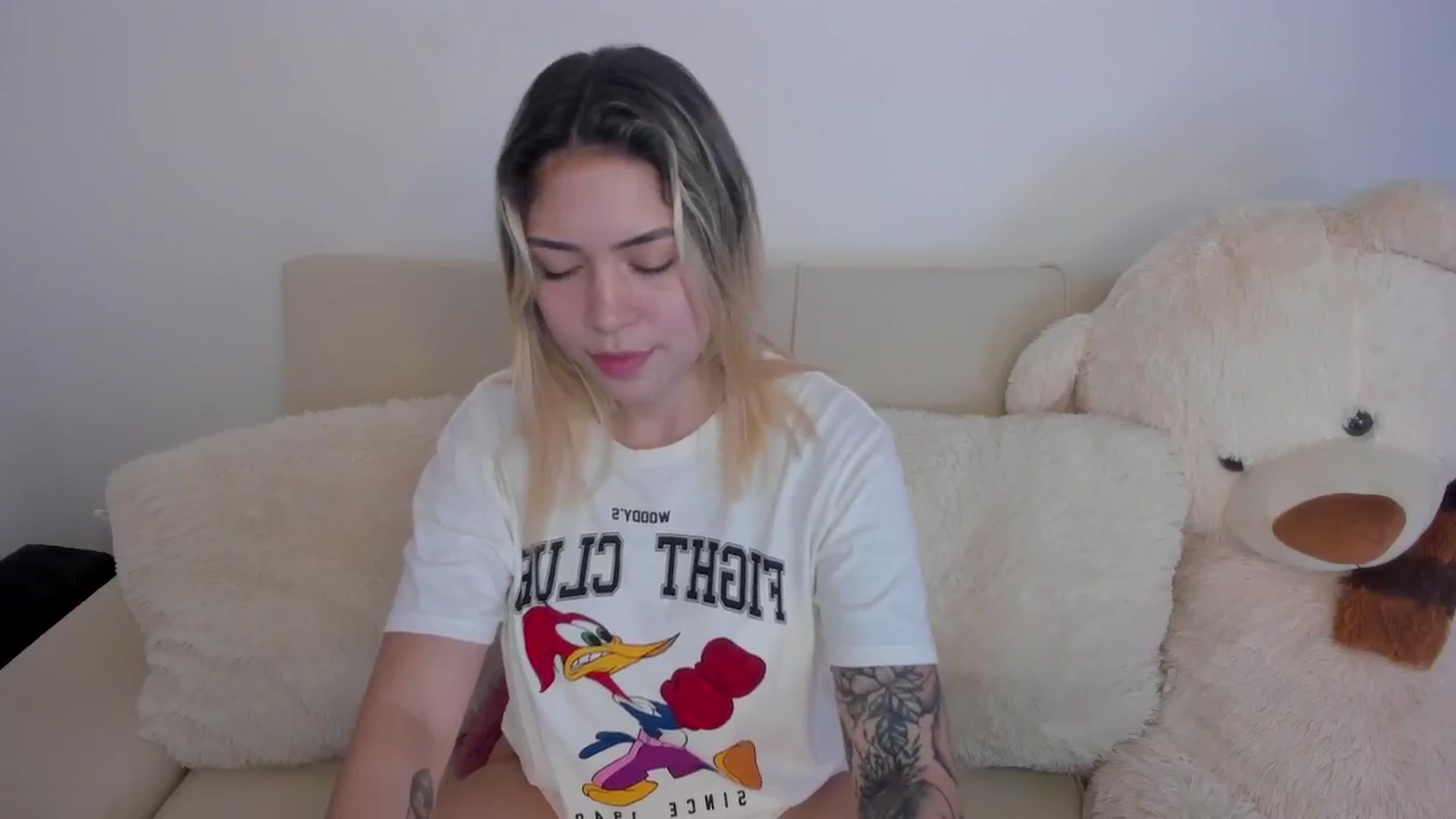 Gallery image thumbnail from angel_sweet9's myfreecams stream on, 08/23/2024, 12:56 image 11 of 20