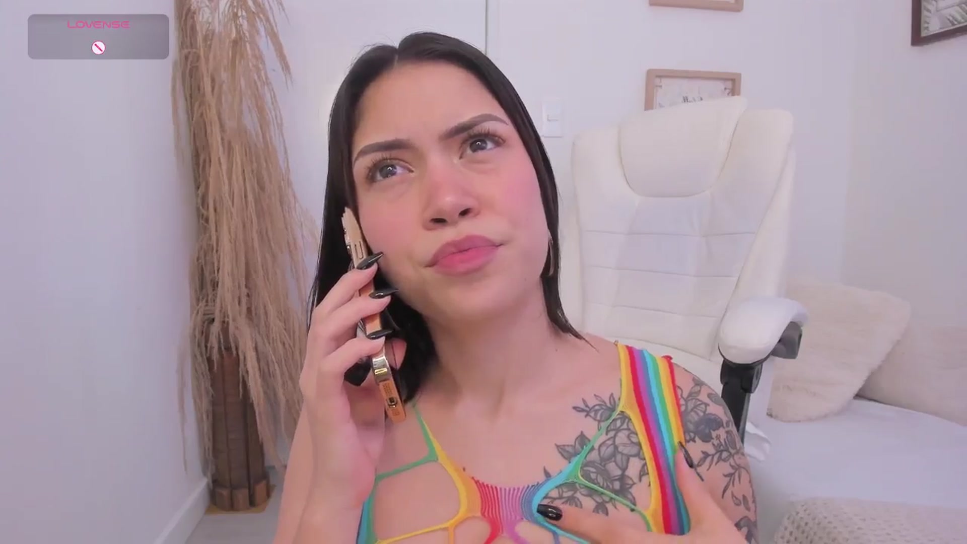 Gallery image thumbnail from angel_sweet9's myfreecams stream on, 11/25/2024, 16:36 image 19 of 20